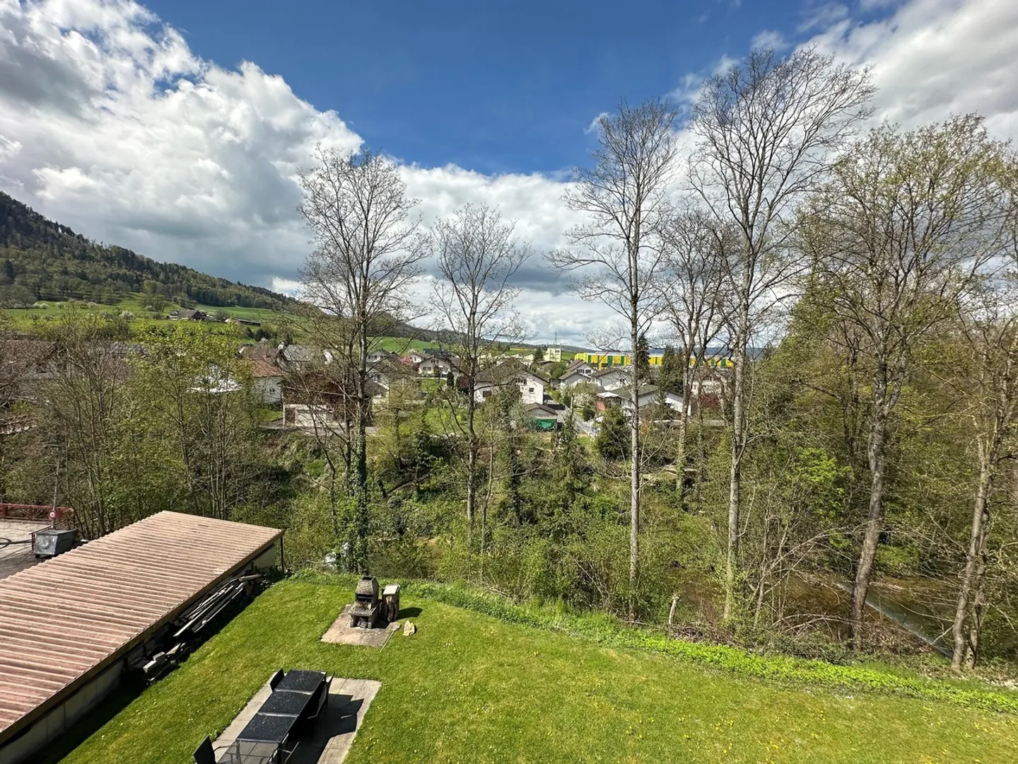 Attico 3.5 camere modernizzato con terrazza vetrata e garage - Foto 11 di 15