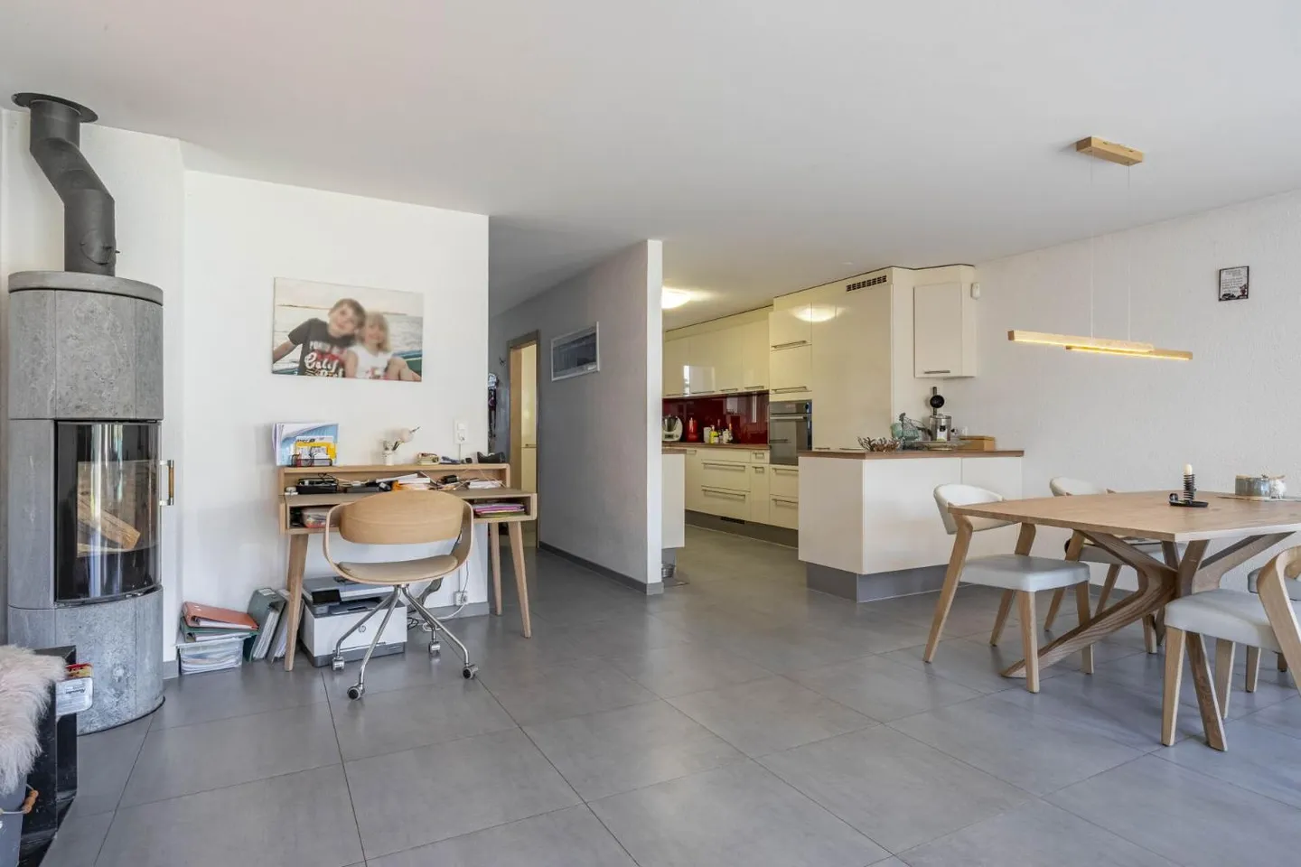 Doppelhaushälfte 5.5 Zimmer in Grens - Foto 4 von 12