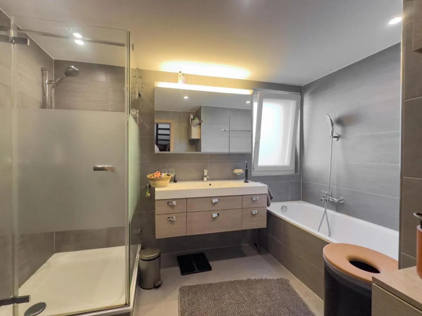 Doppelhaushälfte 5.5 Zimmer in Grens - Foto 10 von 12