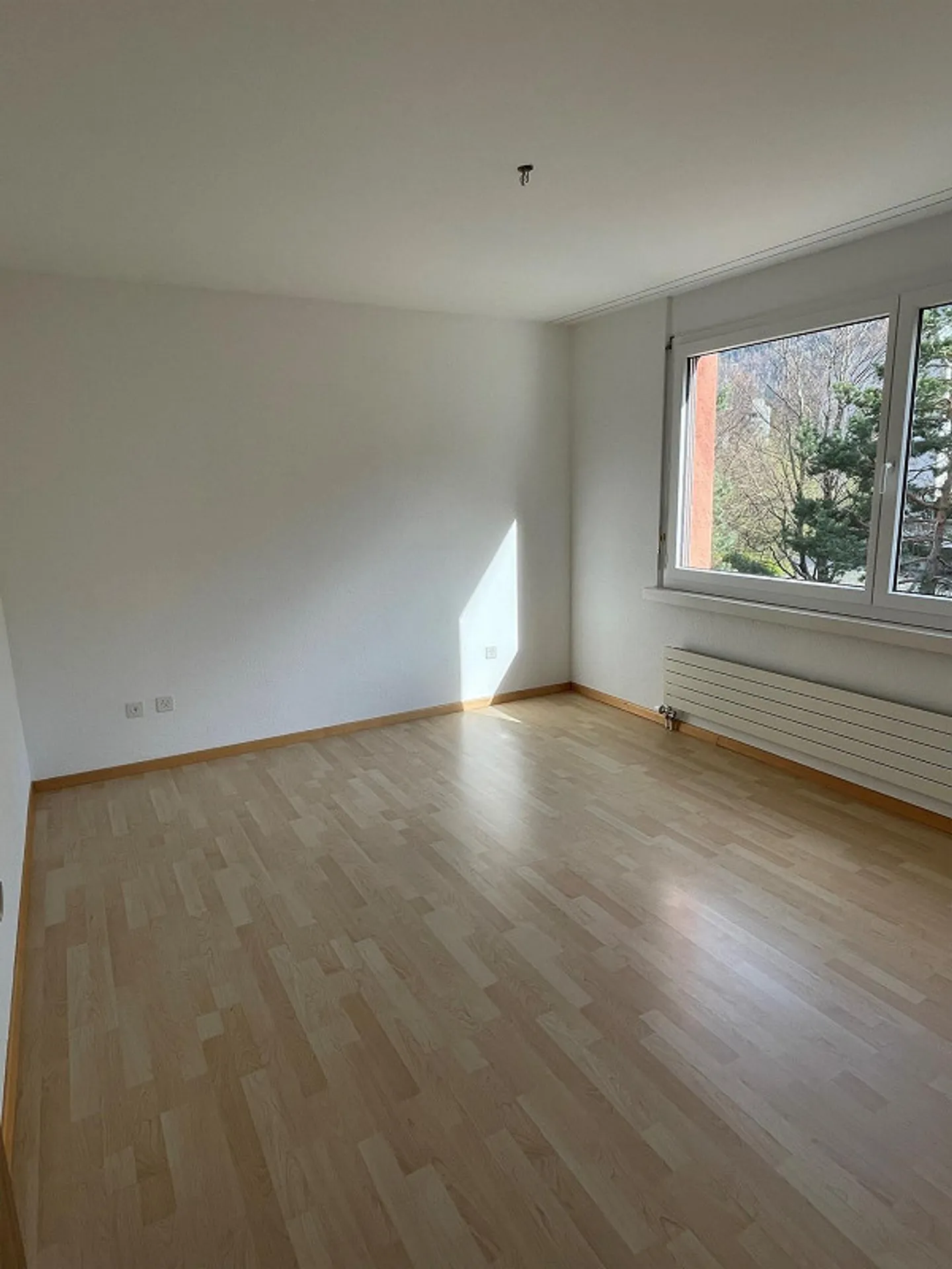 Appartement moderne de 5,5 pièces - Photo 8 sur 13