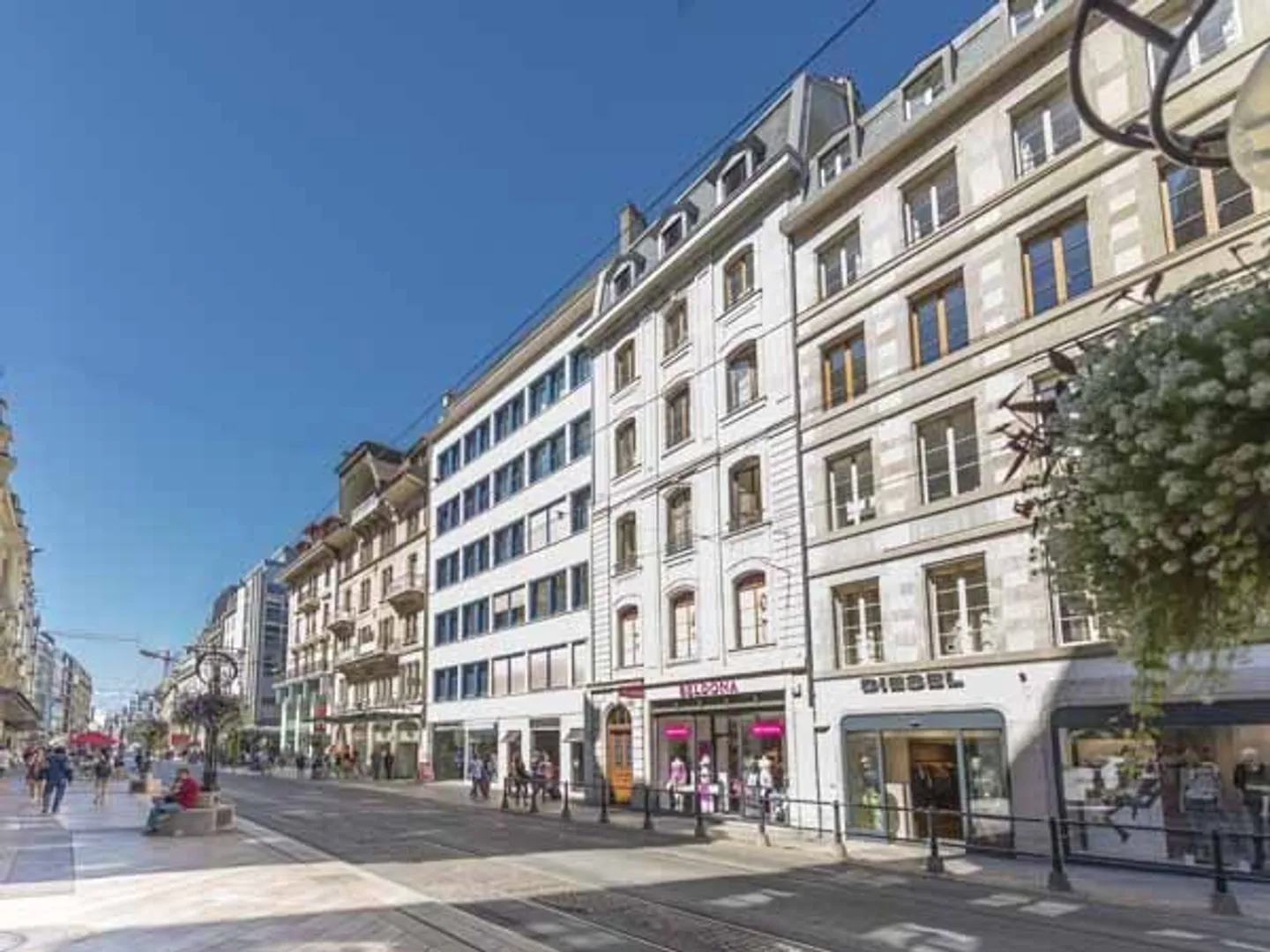 Duplex Charmant à Genève - Photo 1 sur 2