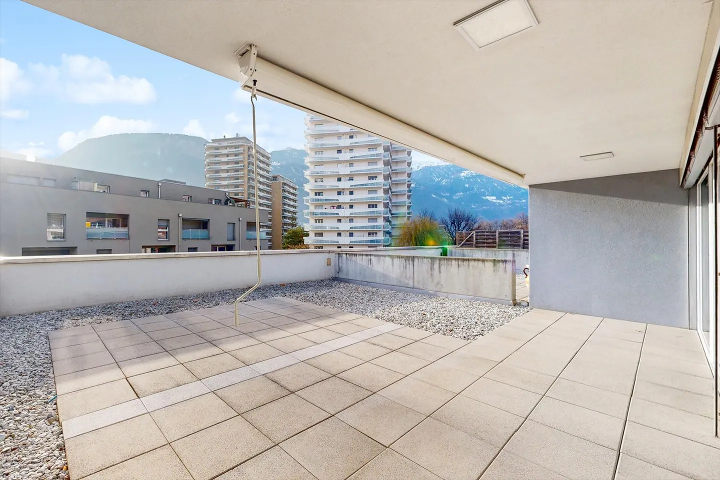 Appartamento spazioso con terrazza - Foto 6 di 9