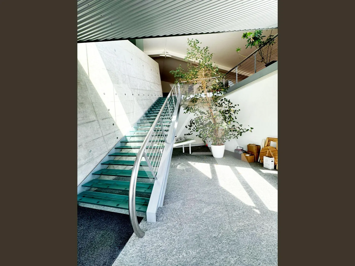 Commercial Building in Lussy - Photo 3 of 4