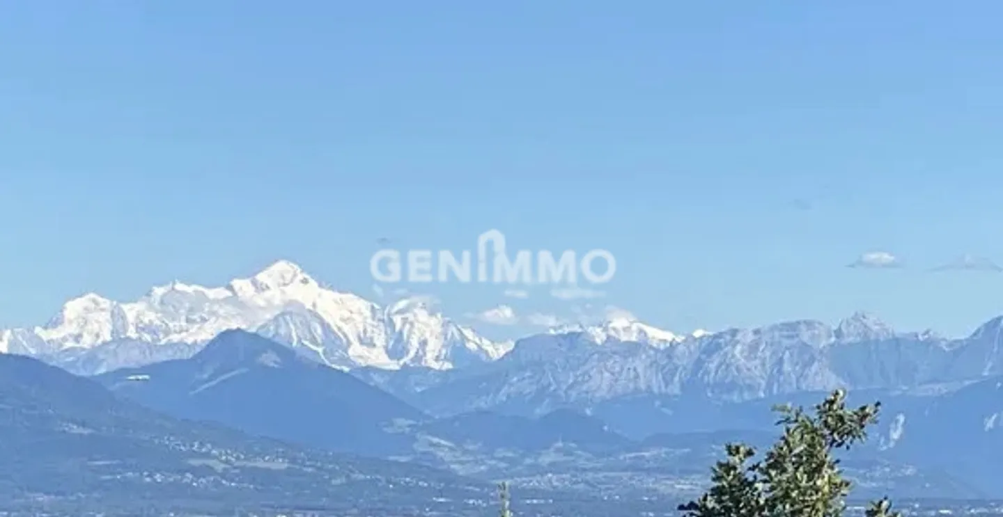 EXCLUSIVE ...Charming 4-Room Apartment - Top Floor with Tropezian Terrace and Unobstructed View - Photo 1 of 1