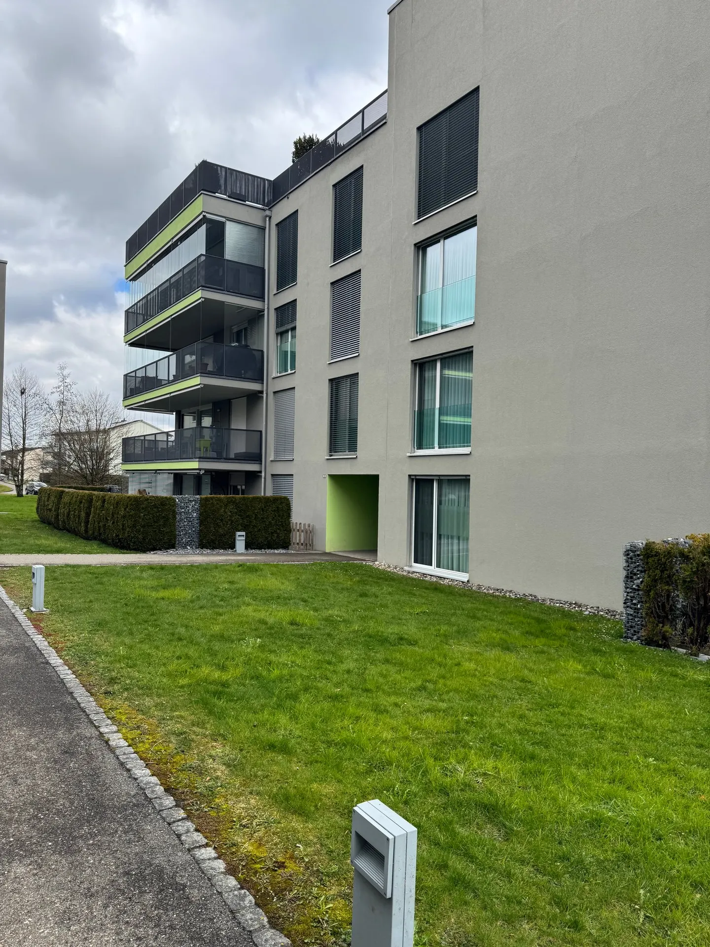 Moderne 5-Zimmer-Wohnung mit Minergie-Standard in Sirnach - Photo 1 of 17