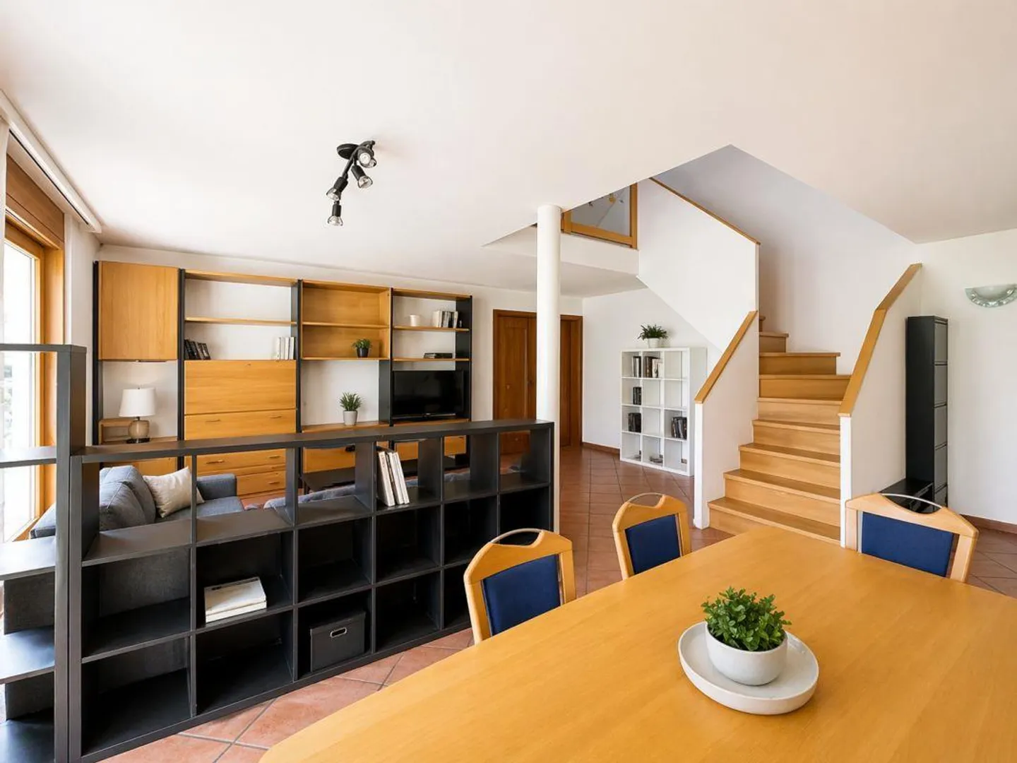 Schönes Einfamilienhaus mit Garten - Foto 6 von 14
