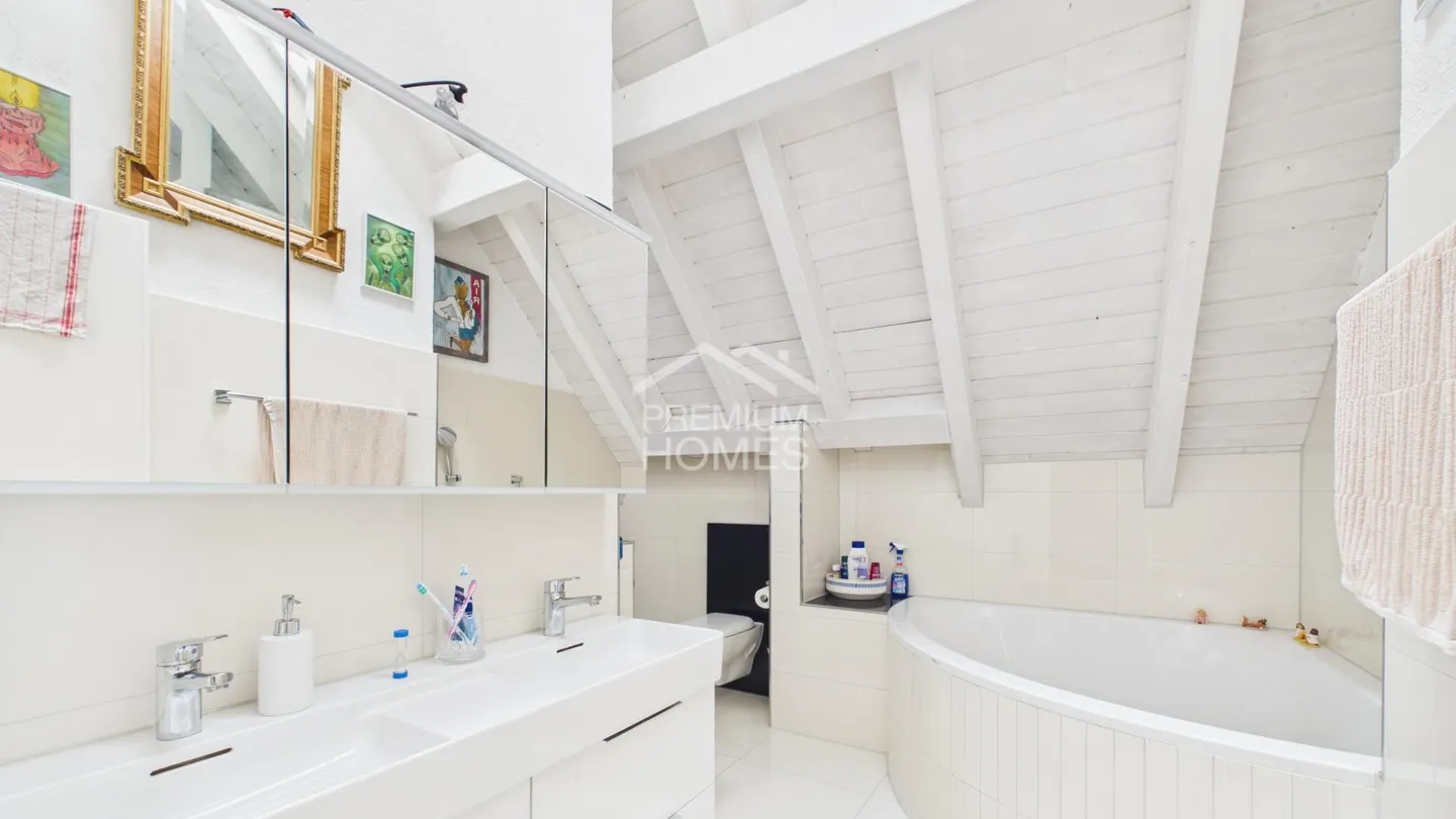 MAISONETTE OF A SPECIAL KIND - Photo 11 of 11
