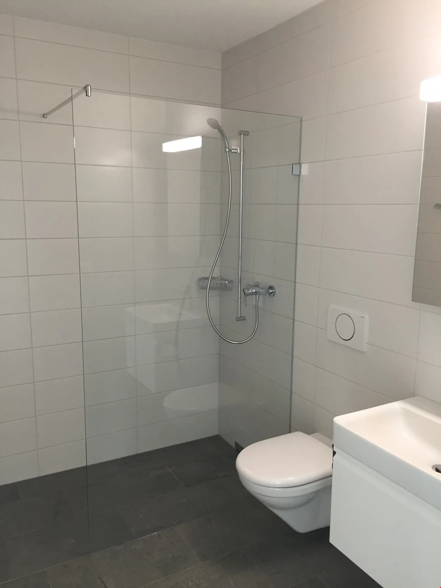 Appartement lumineux de 4.5 pièces - Photo 7 sur 9