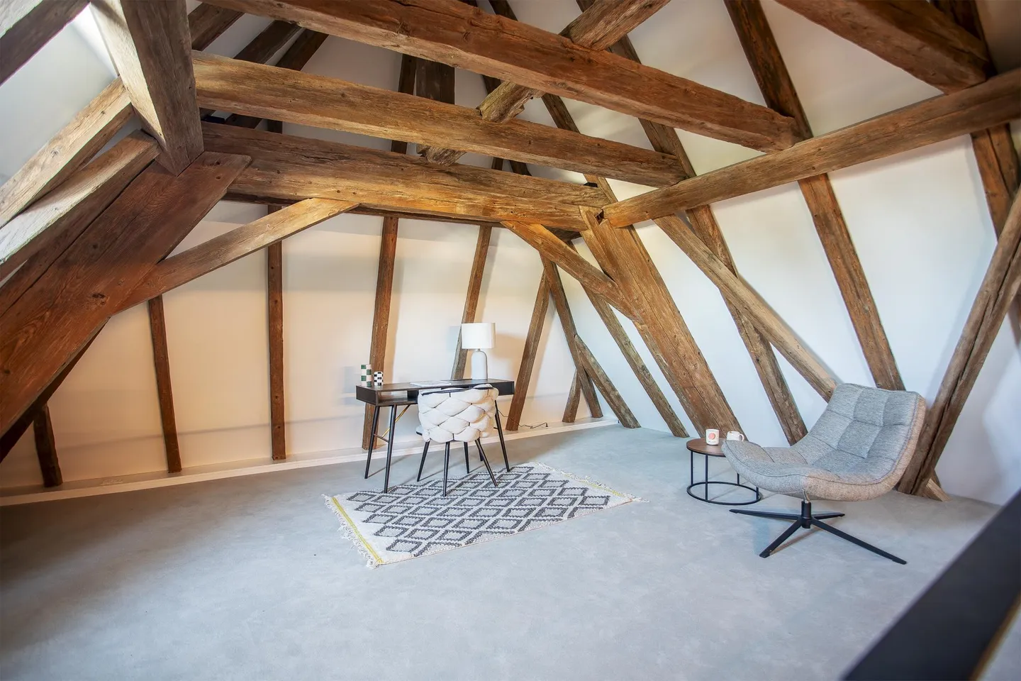 Superbo attico di charme con vista panoramica sul lago e sul Monte Bianco - Foto 10 di 20