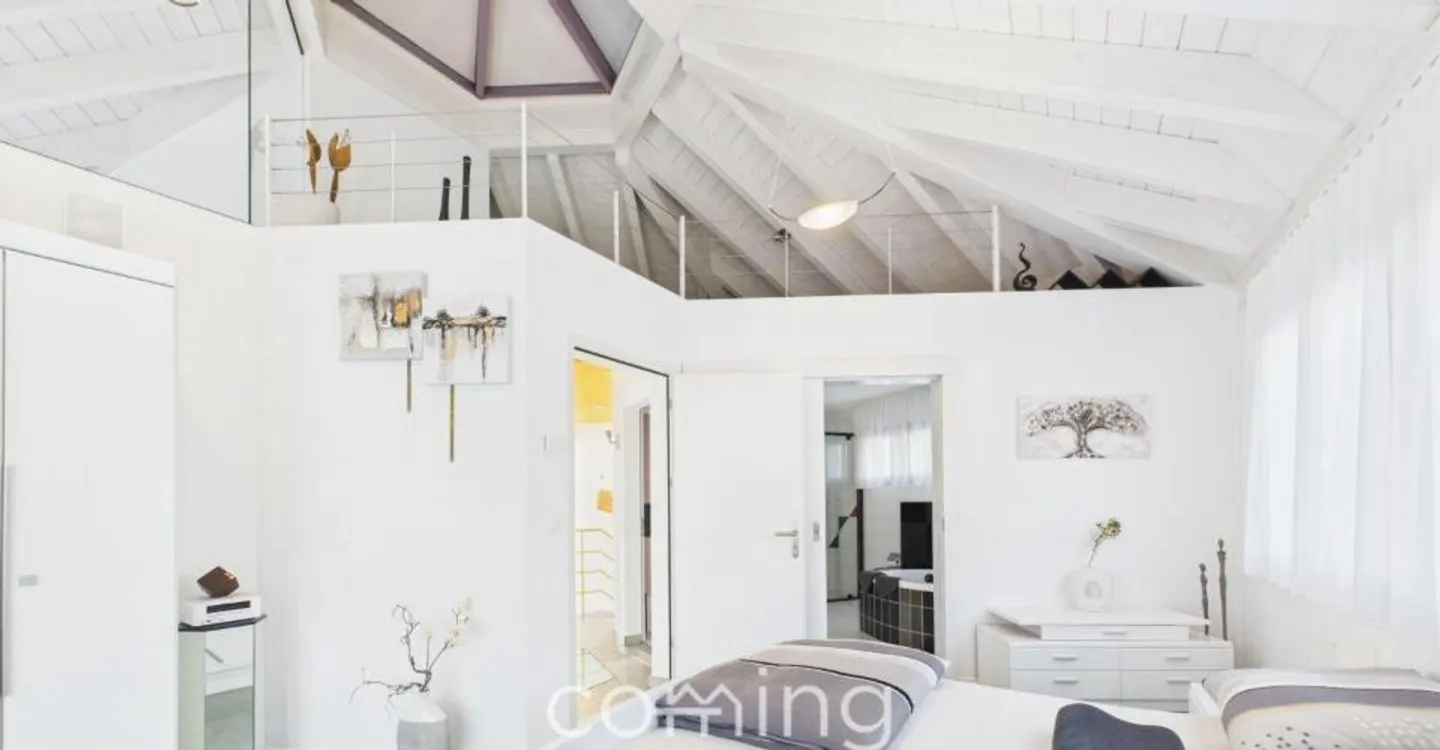 Architectural Gem with Panoramic Views - Photo 10 of 11