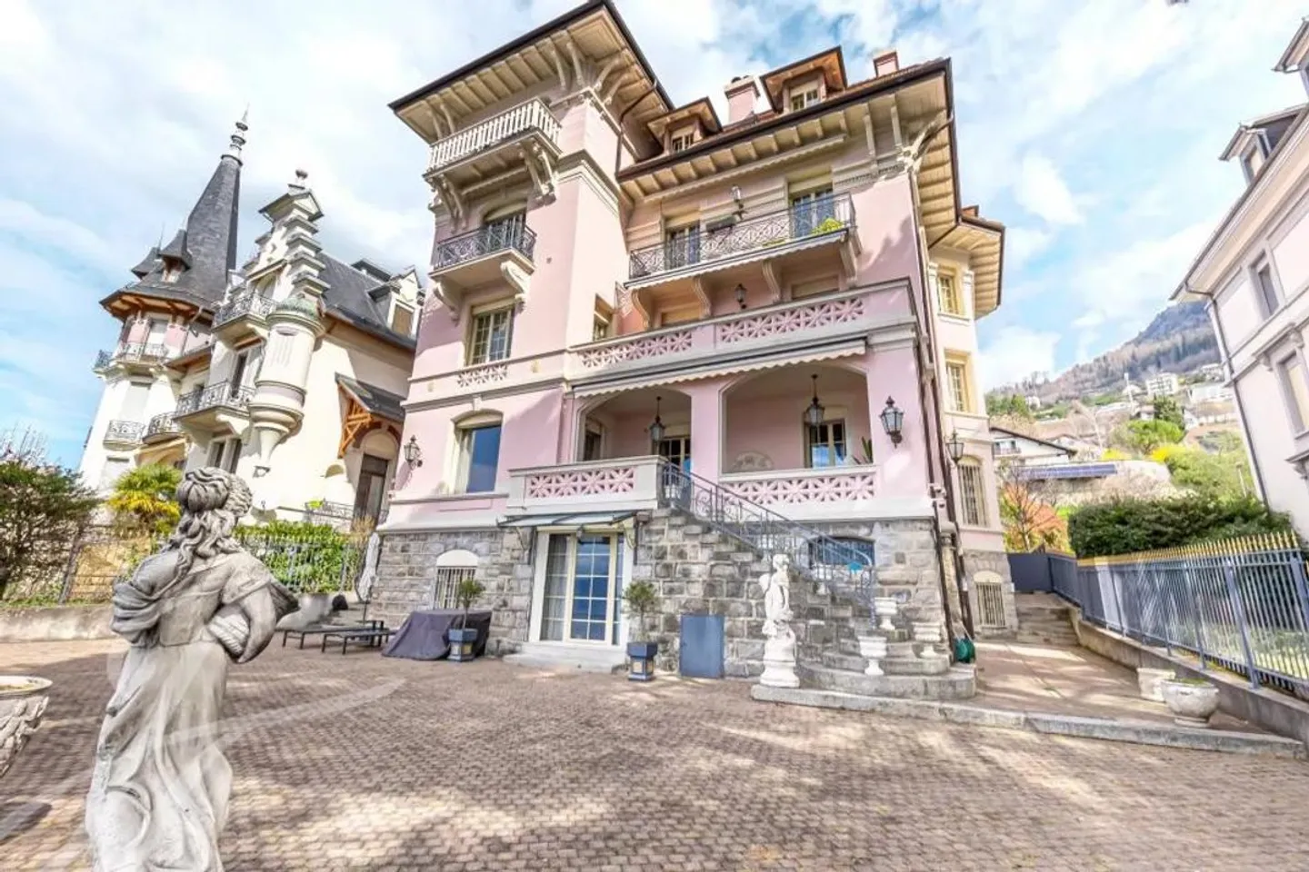 Appartamento con terrazza 6,5 stanze - Foto 3 di 5