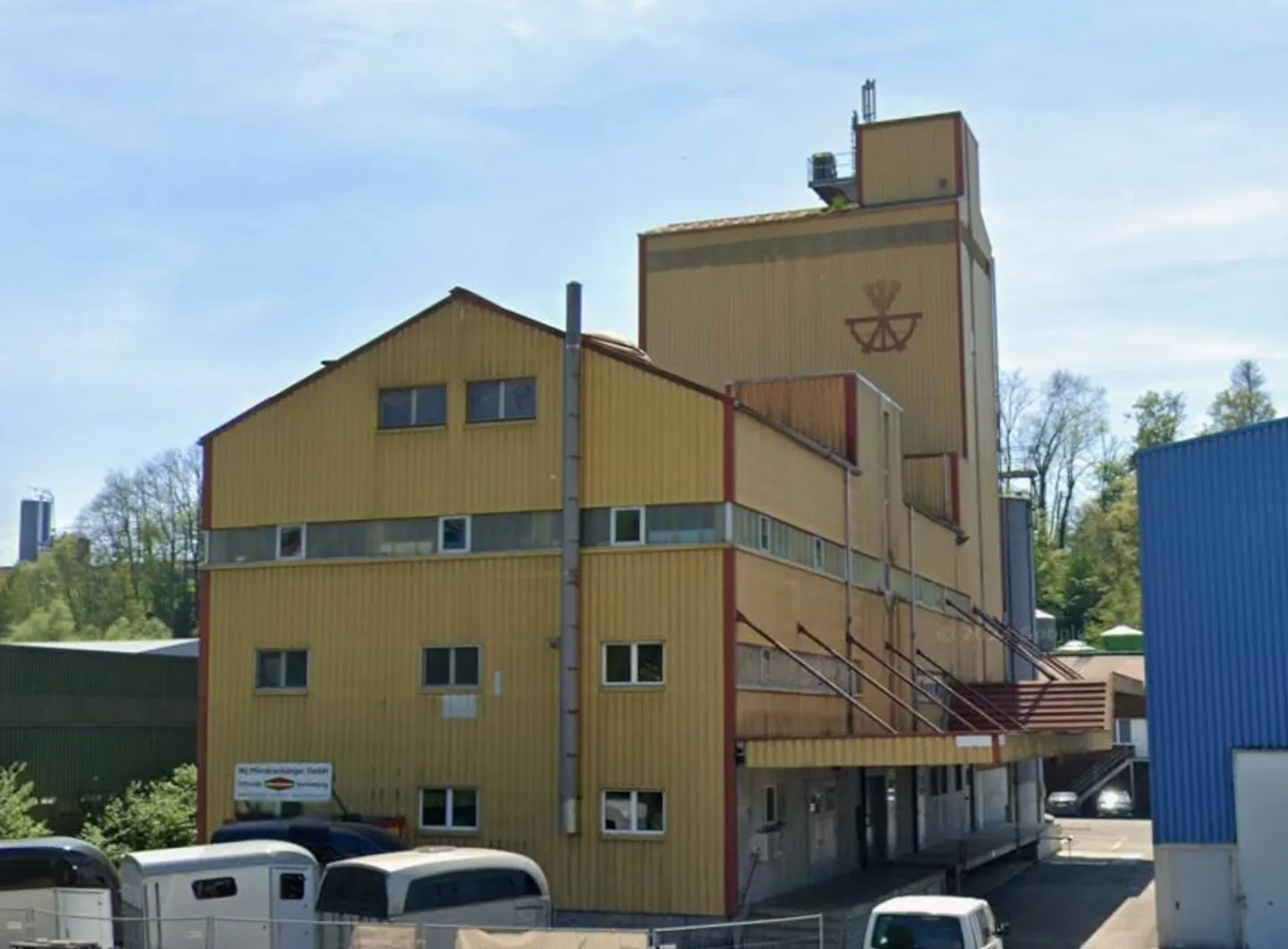 290 m² commercial space with development potential in the industrial area - Photo 1 of 1