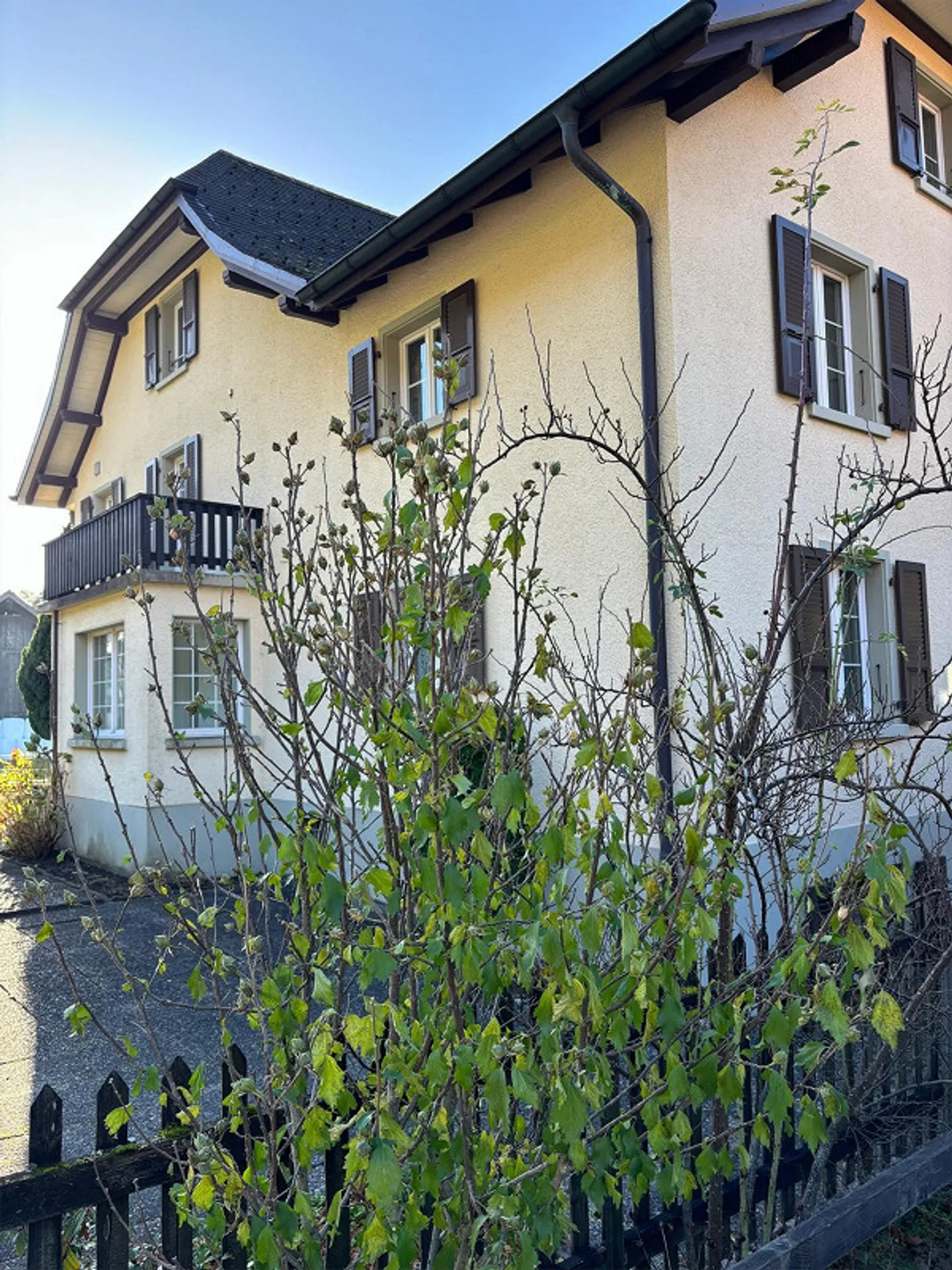 Casa plurifamiliare, vicino al centro, molto soleggiata, grande giardino, doppio... - Foto 3 di 4