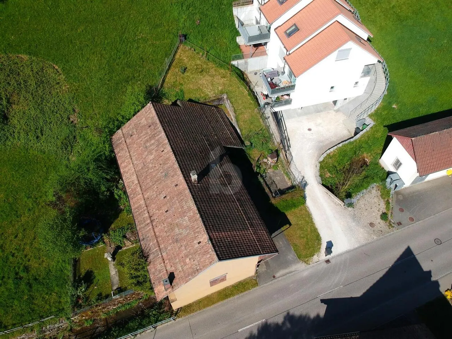 IDYLLIC WITH REALIZATION OPPORTUNITIES - Photo 3 of 5