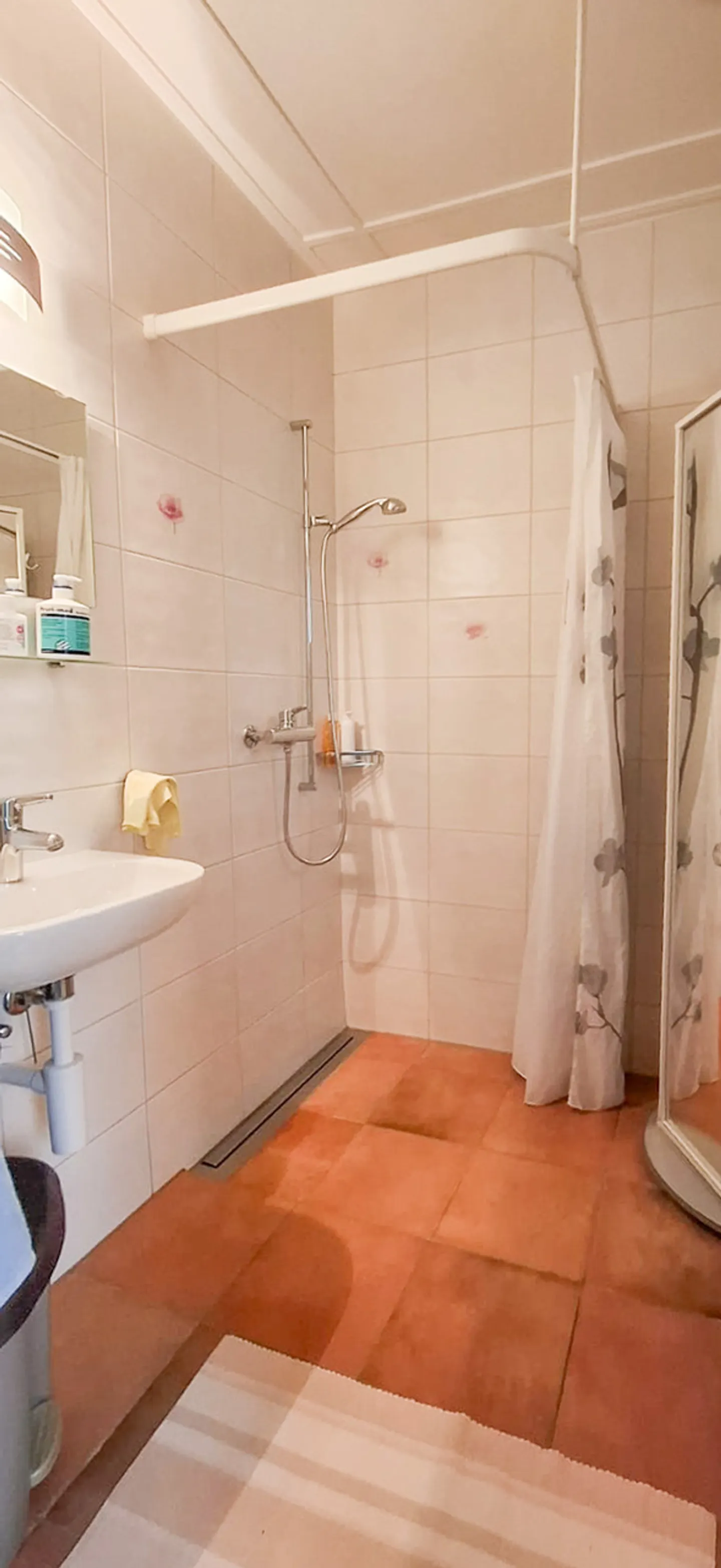 Casa di Villaggio Incantevole con Giardino - Foto 11 di 15