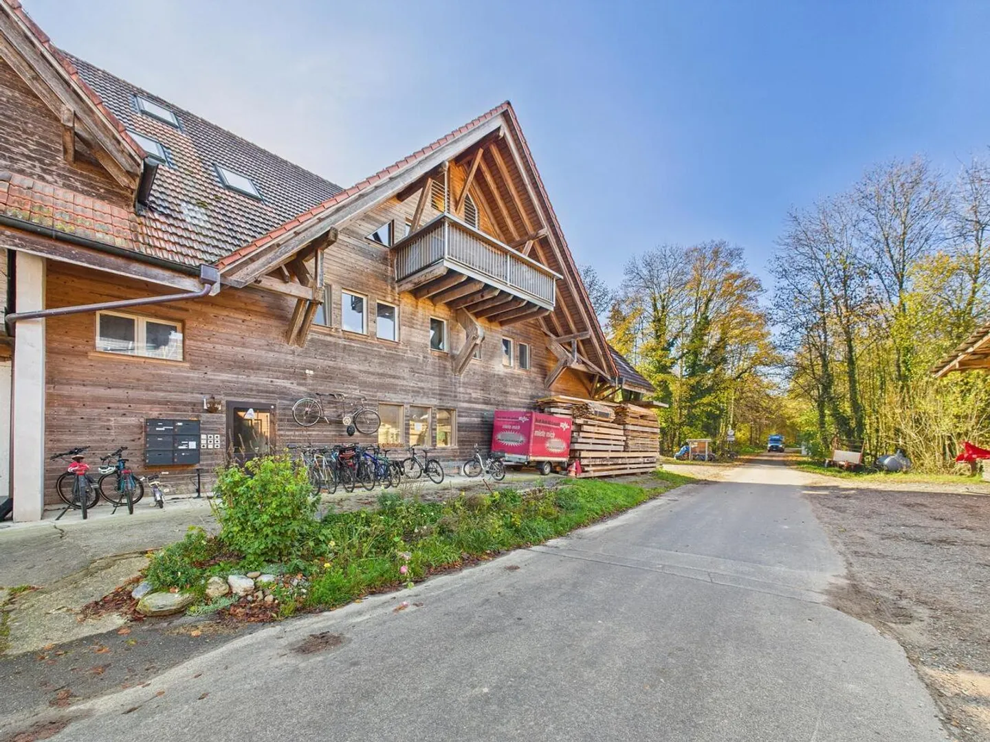 GROSSZÜGIG UND HELL IN DER NATUR - Foto 5 von 6