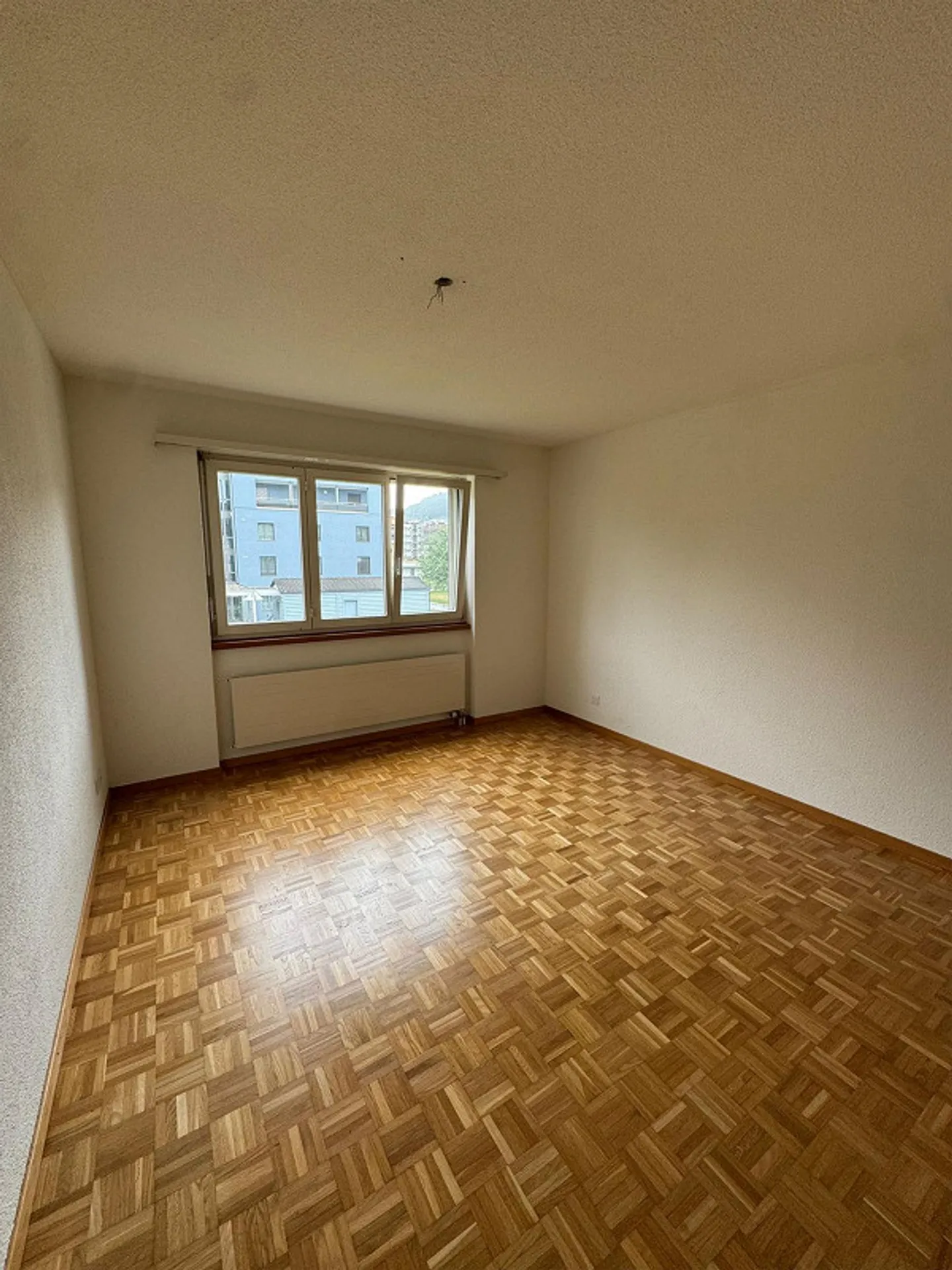 Charmante appartement 2 pièces au cœur de Malters - Photo 4 sur 6