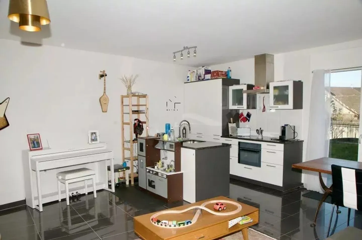 Prächtige Wohnung in historischem Ambiente - Foto 5 von 6