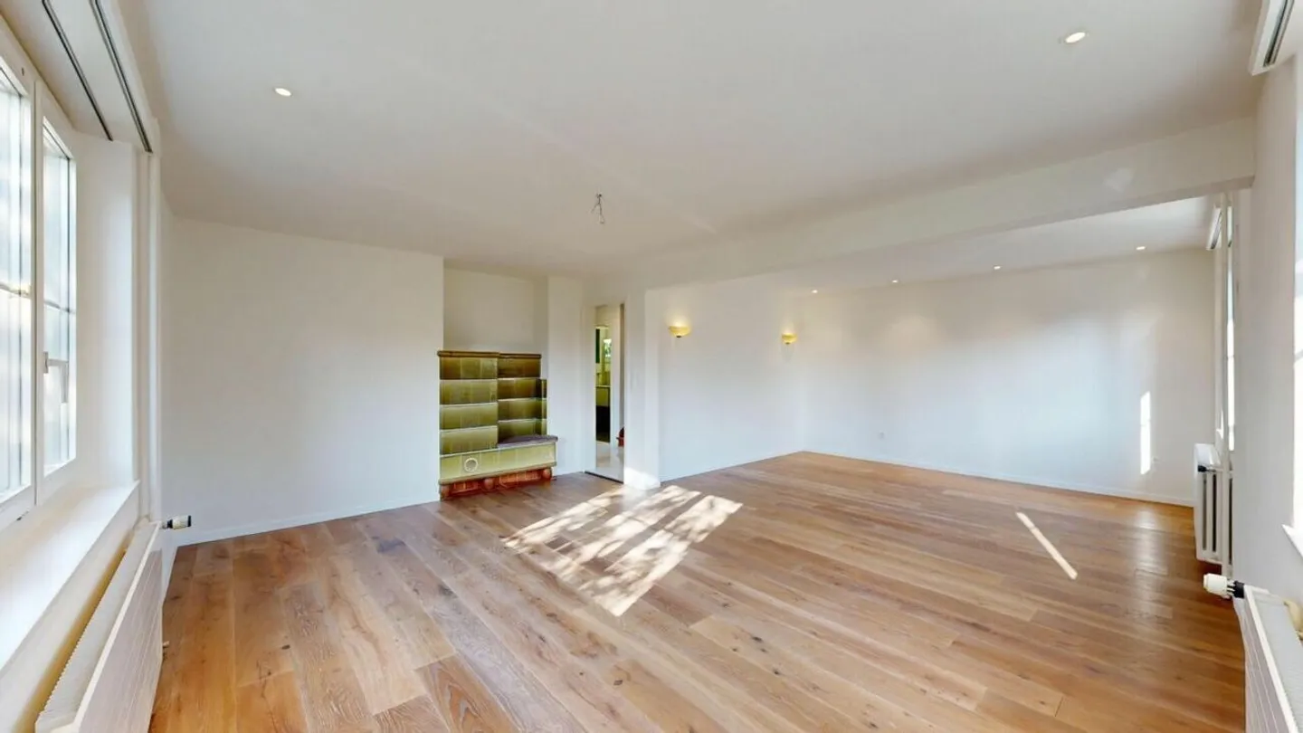 Charming 4.5 Room Double Family House with Large Garden and Expanded Garden House - Photo 2 of 17