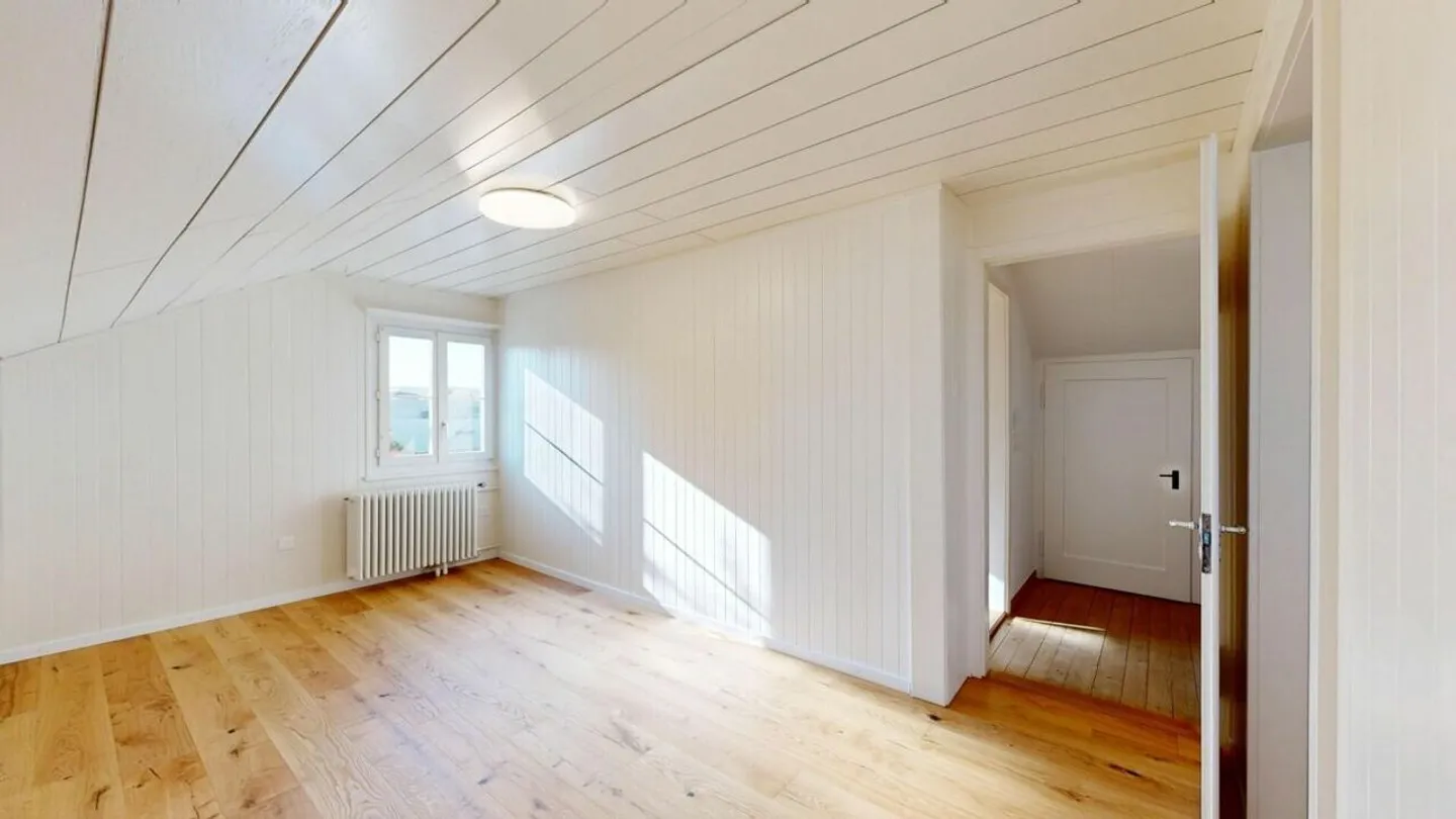 Charming 4.5 Room Double Family House with Large Garden and Expanded Garden House - Photo 8 of 17