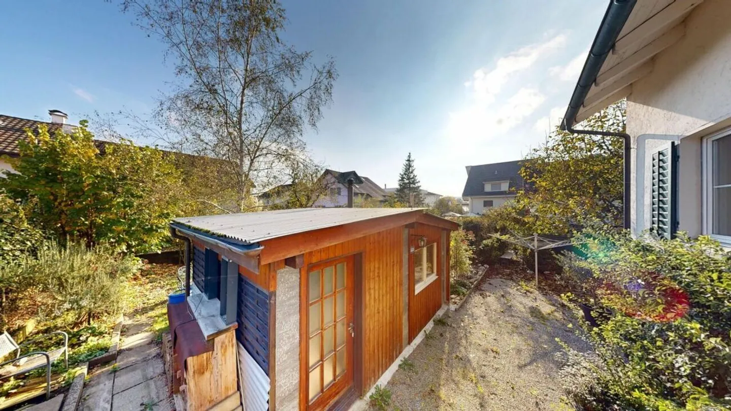 Charming 4.5 Room Double Family House with Large Garden and Expanded Garden House - Photo 13 of 17