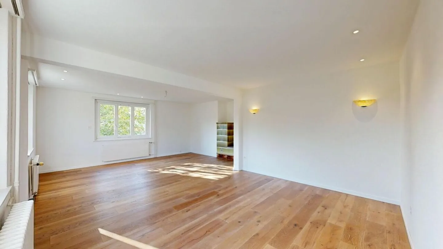Charming 4.5 Room Double Family House with Large Garden and Expanded Garden House - Photo 3 of 17