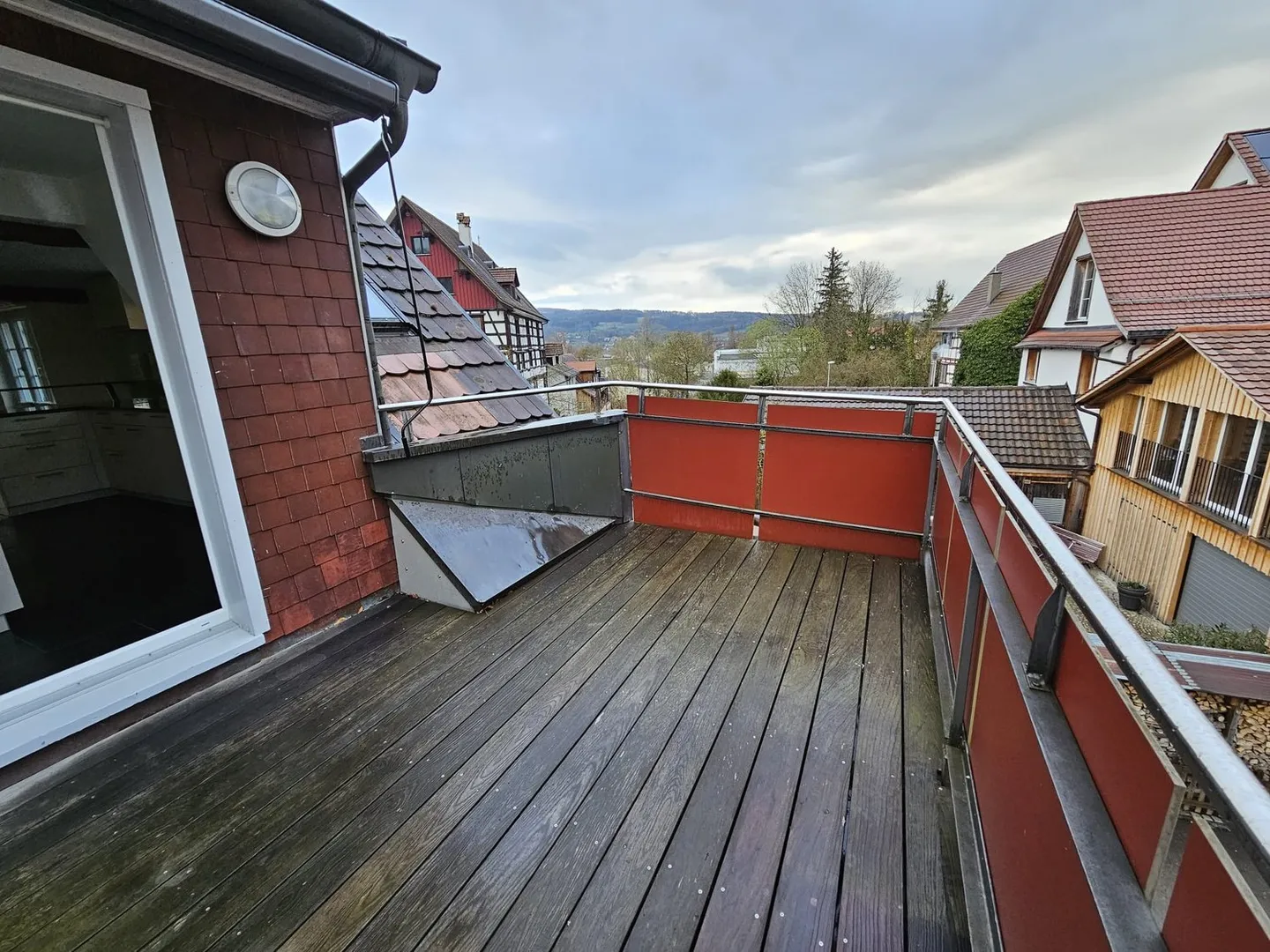 Grosszügige 4.5-Zimmer-Maisonettewohnung mit Terrasse und Blick auf den Bodensee - Photo 10 of 13