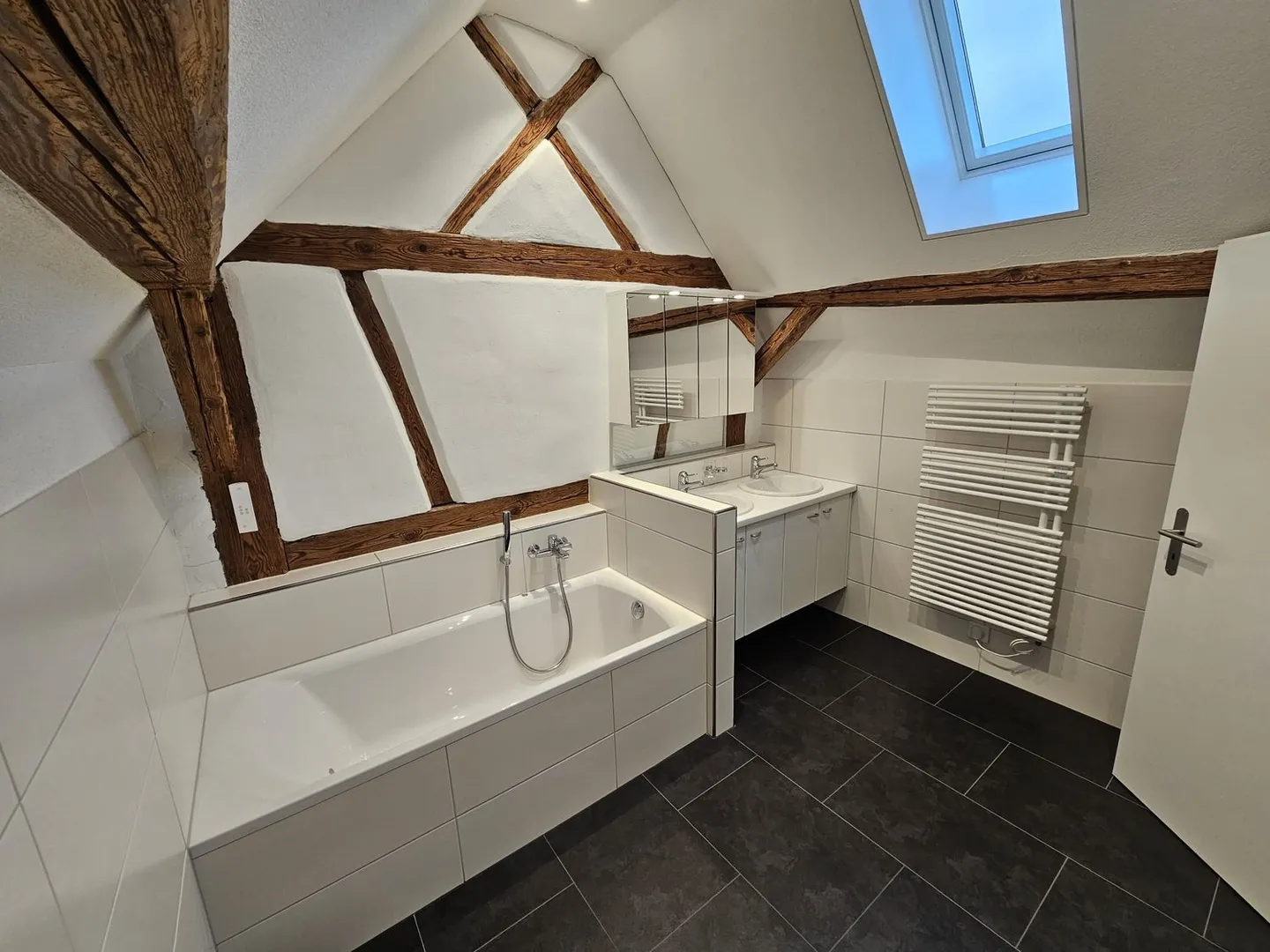 Grosszügige 4.5-Zimmer-Maisonettewohnung mit Terrasse und Blick auf den Bodensee - Photo 11 of 13