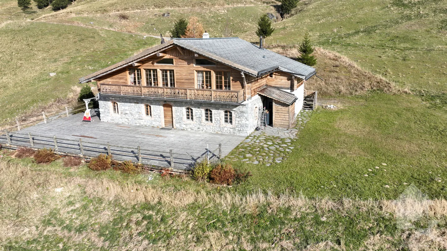 Chalet im Herzen der Skipisten von Portes du Soleil - Foto 1 von 48