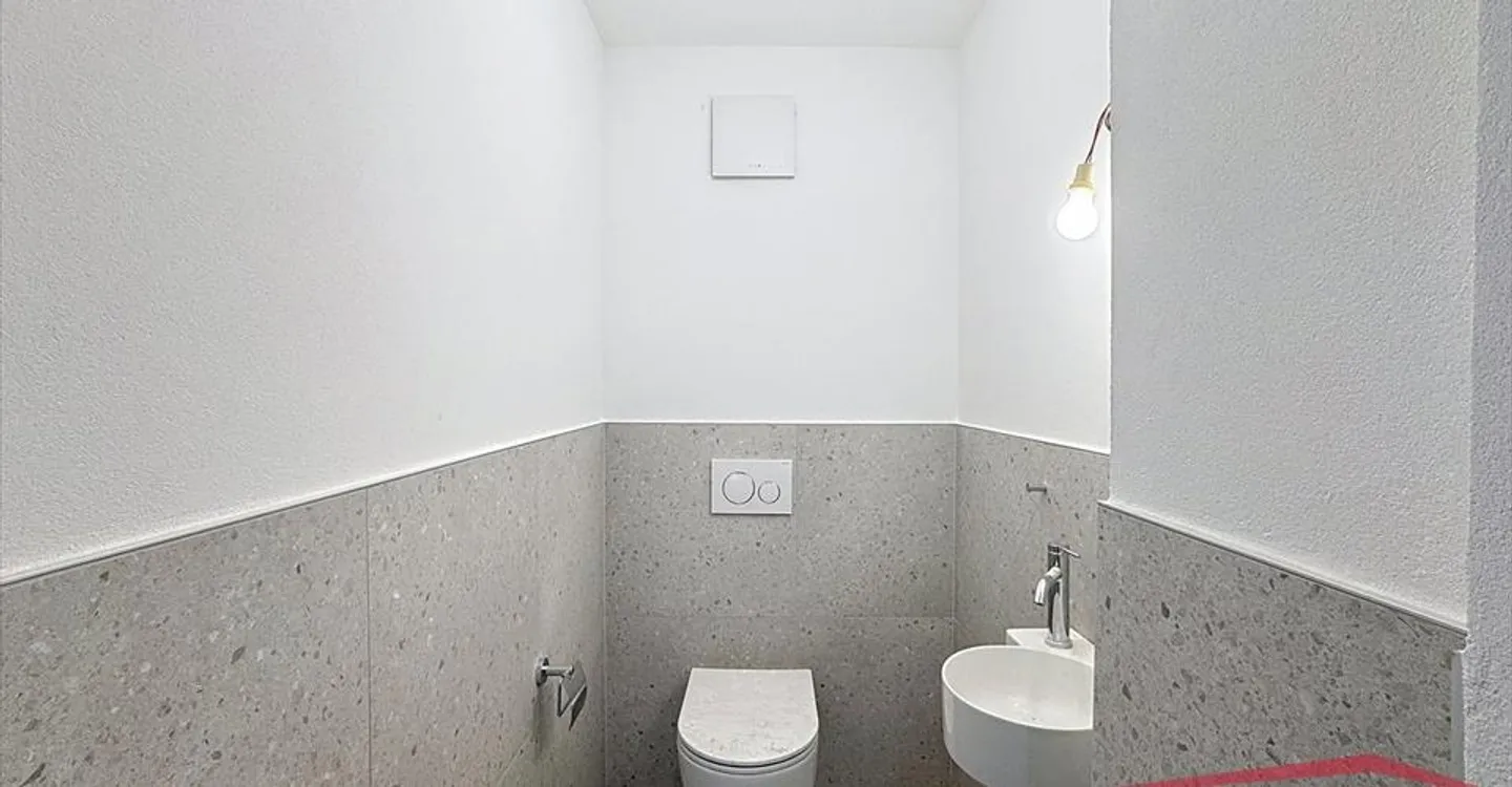 Office space for rent - Photo 2 of 4