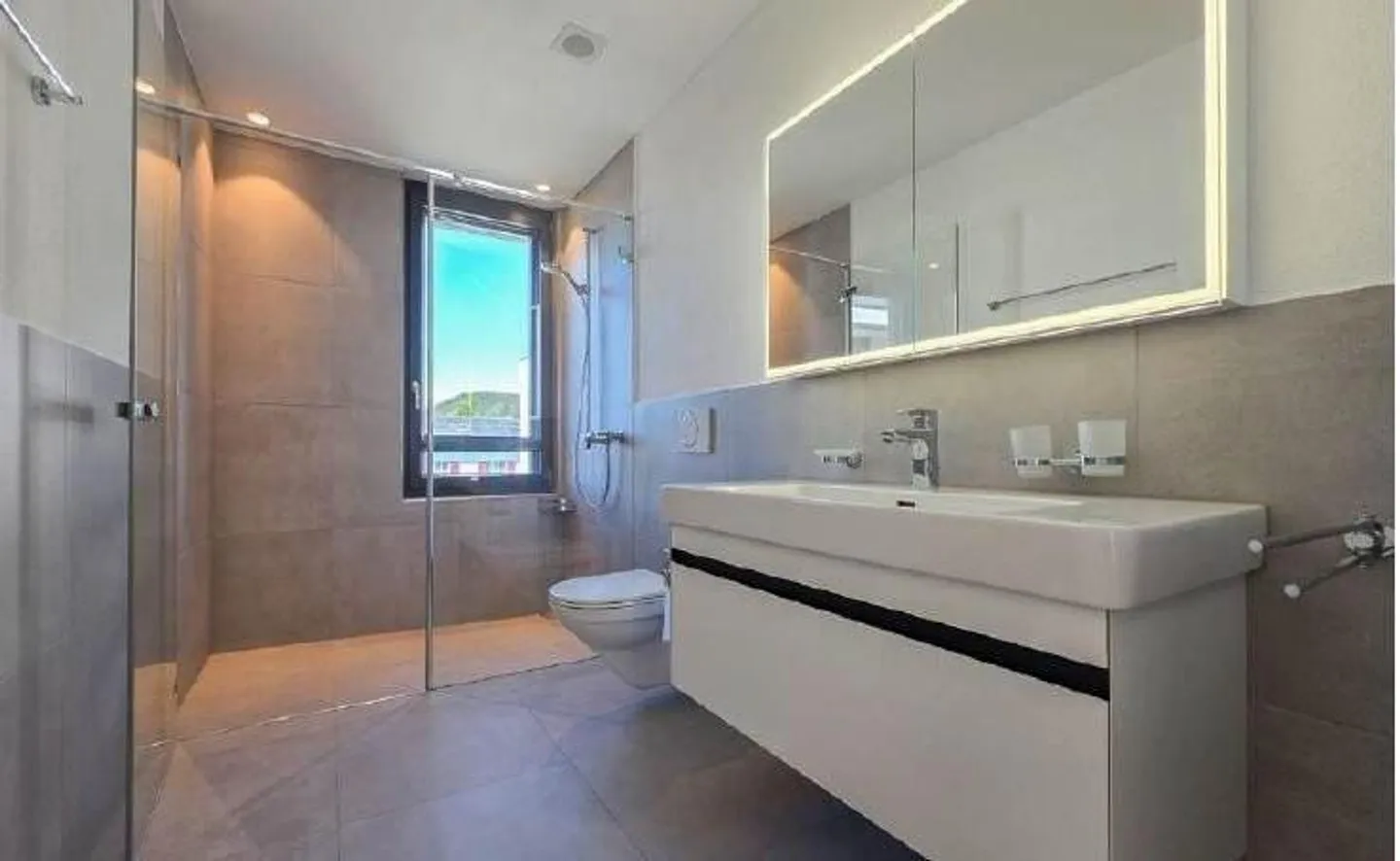 Appartamento 2.5 locali con grande balcone, vita moderna a Vogelsang - Foto 4 di 10
