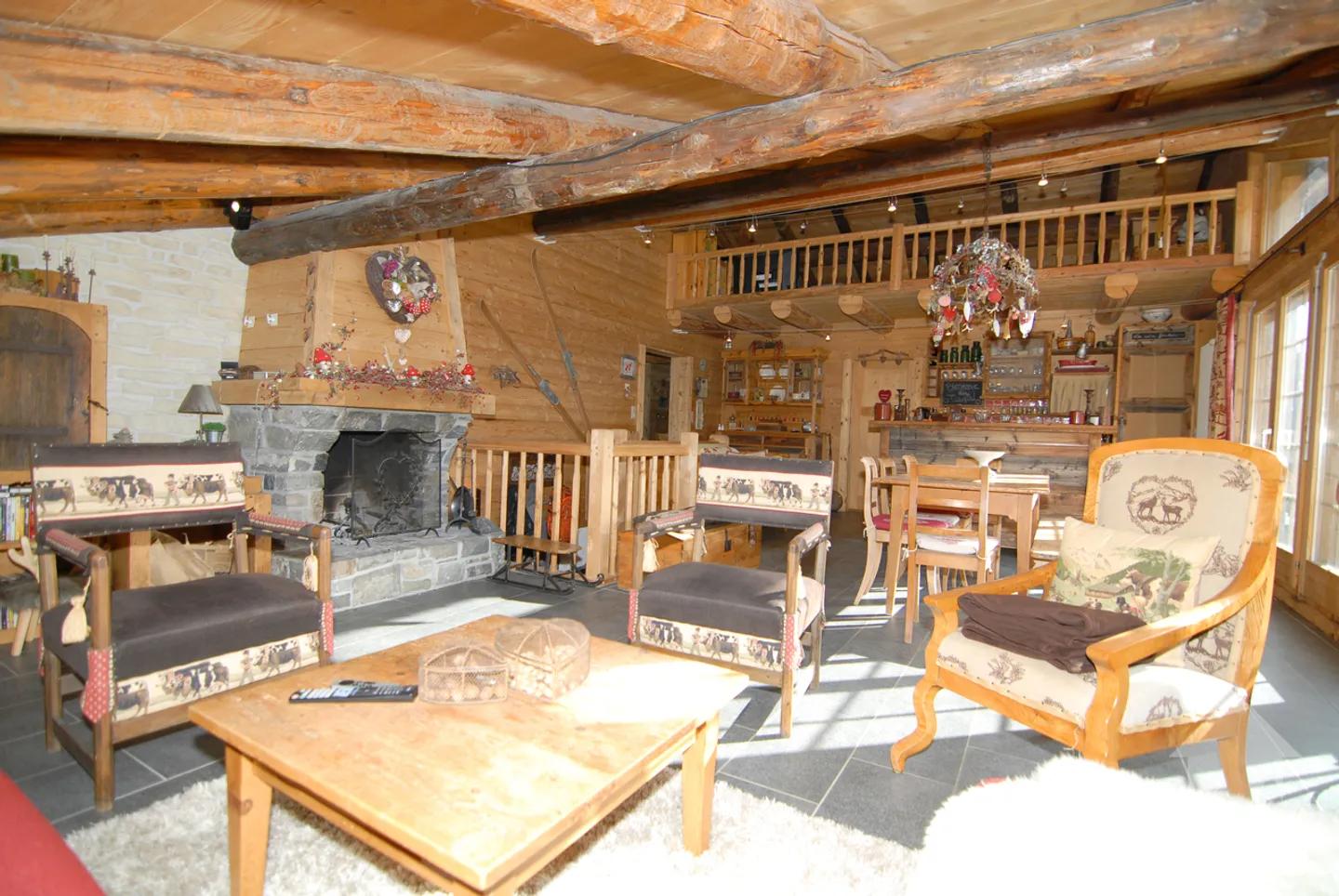 Chalet im Herzen der Skipisten von Portes du Soleil - Foto 5 von 48