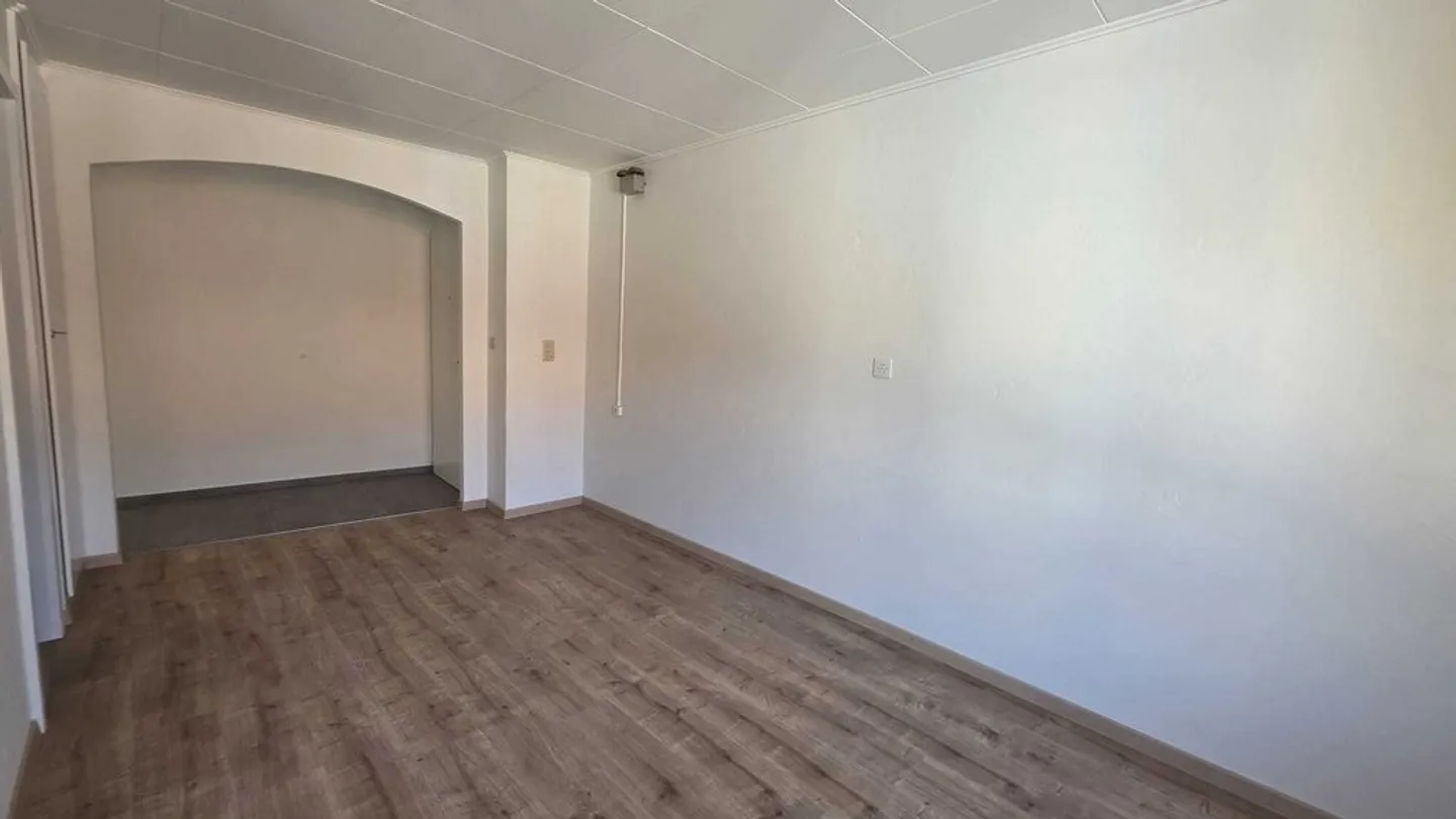 Appartement rénové au centre du village - Photo 6 sur 10