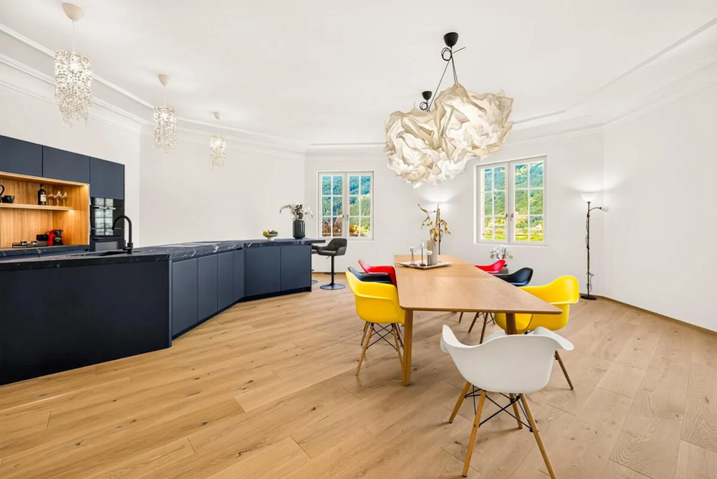 Stilvolle Turmwohnung mit Aussicht - Foto 2 von 7