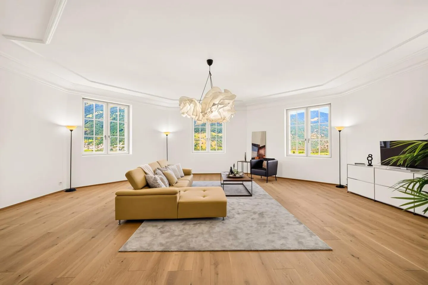 Stilvolle Turmwohnung mit Aussicht - Foto 3 von 7