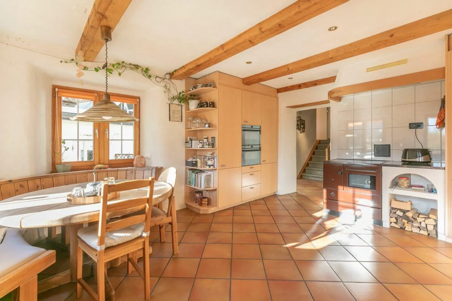 8.5-Room Semi-Detached House with Studio and Garden - Photo 3 of 14