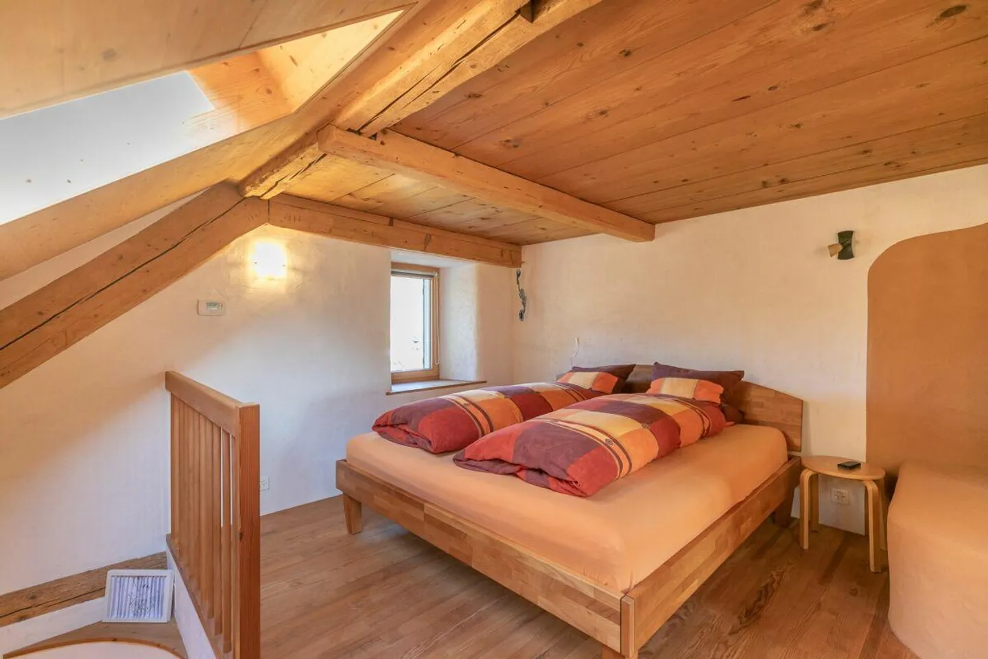 8.5-Room Semi-Detached House with Studio and Garden - Photo 9 of 14