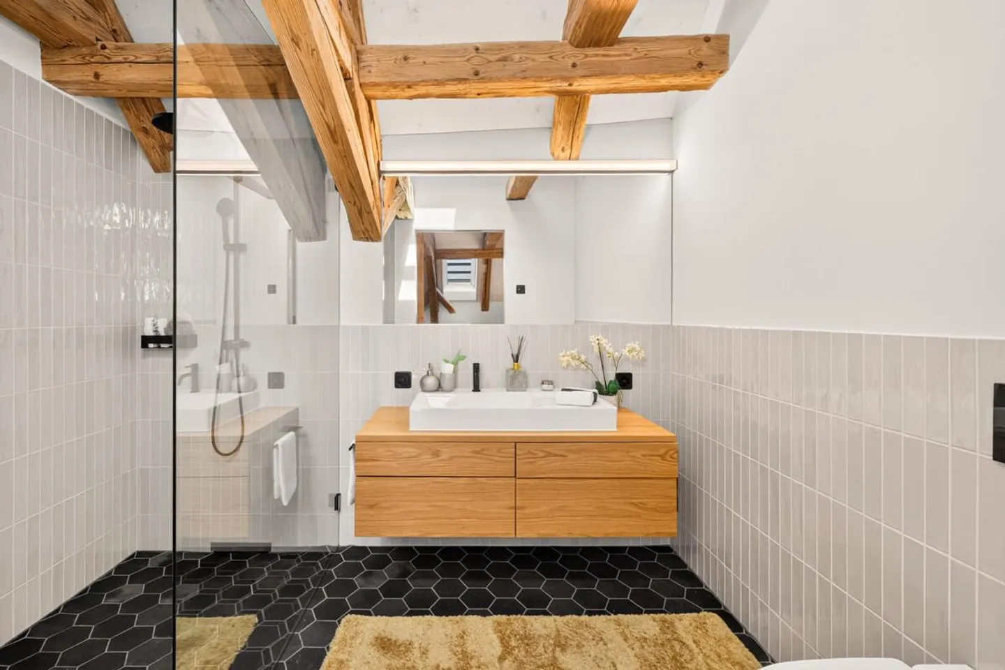 Stilvolle Turmwohnung mit Aussicht - Foto 5 von 7