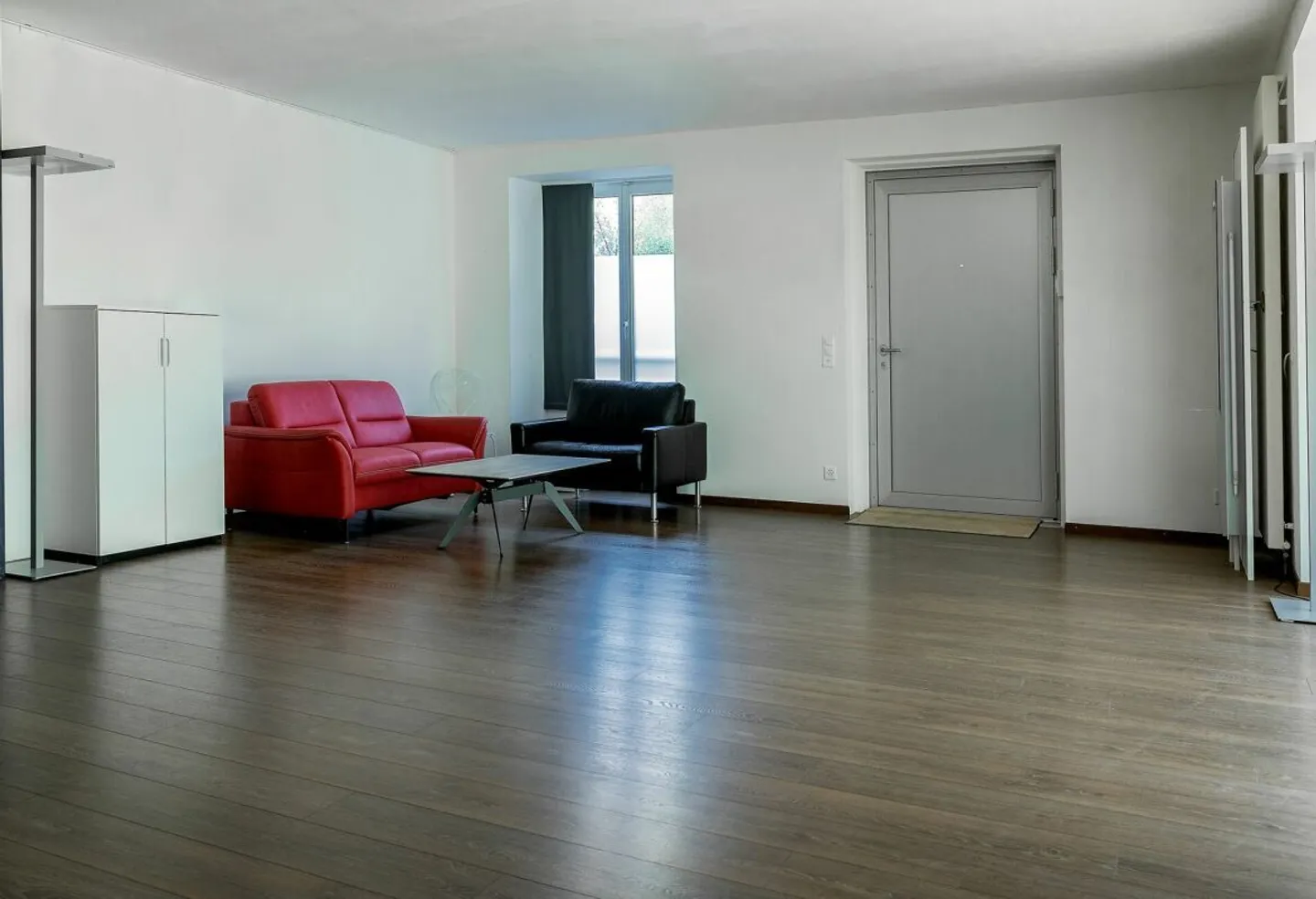 Studio n. 3, (71m2) nel cuore di Wohlen per artigiani - Foto 5 di 9