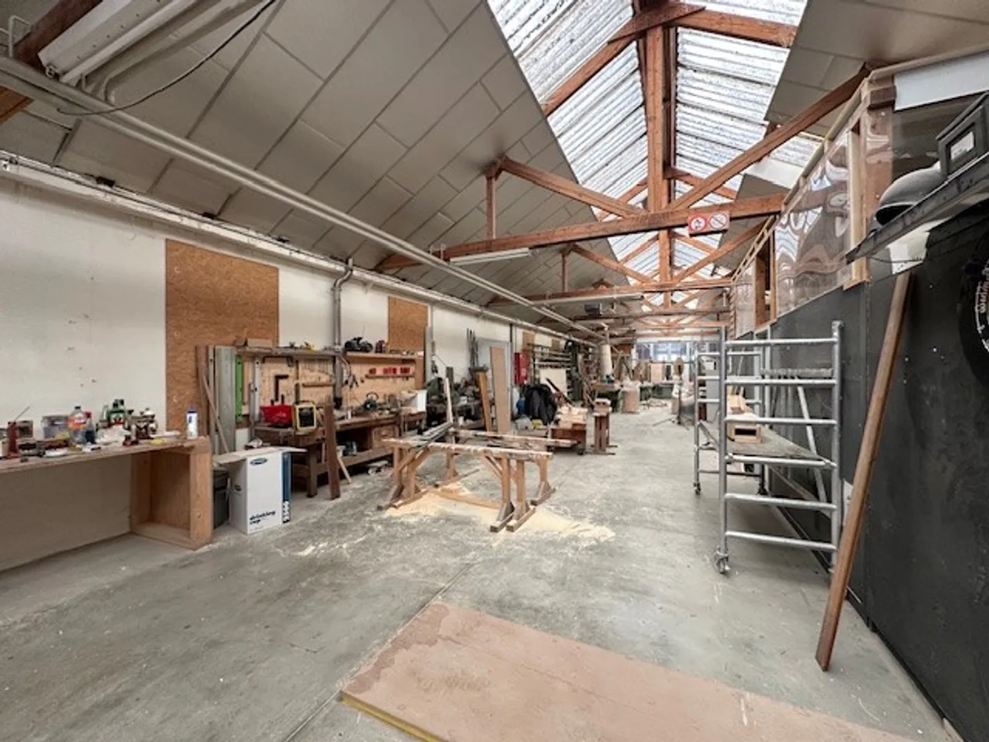 Gewerbefläche ideal als Werkstatt - Foto 3 von 4