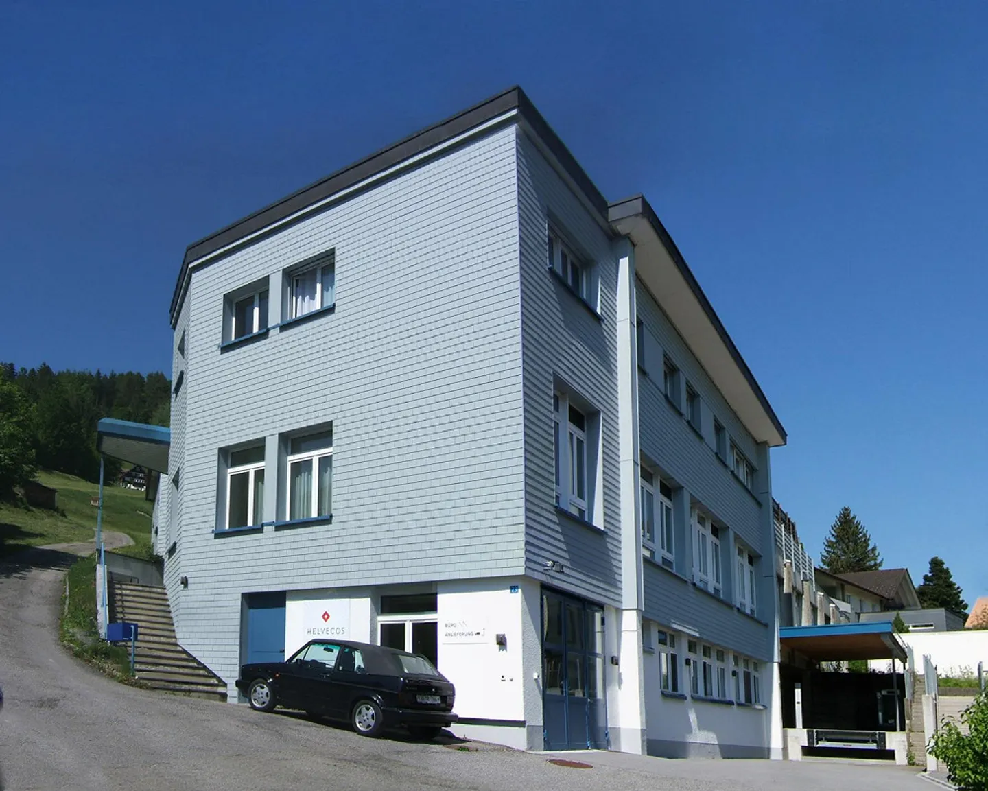 Espace de stockage merveilleux avec élévateur et zone de transbordement - Photo 10 sur 10