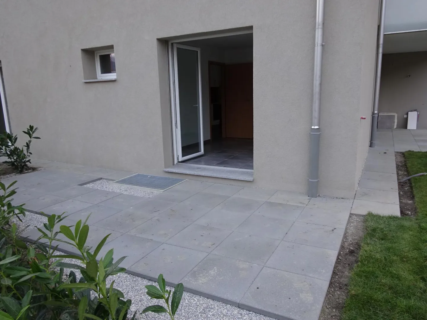 Apartment - Photo 6 of 8