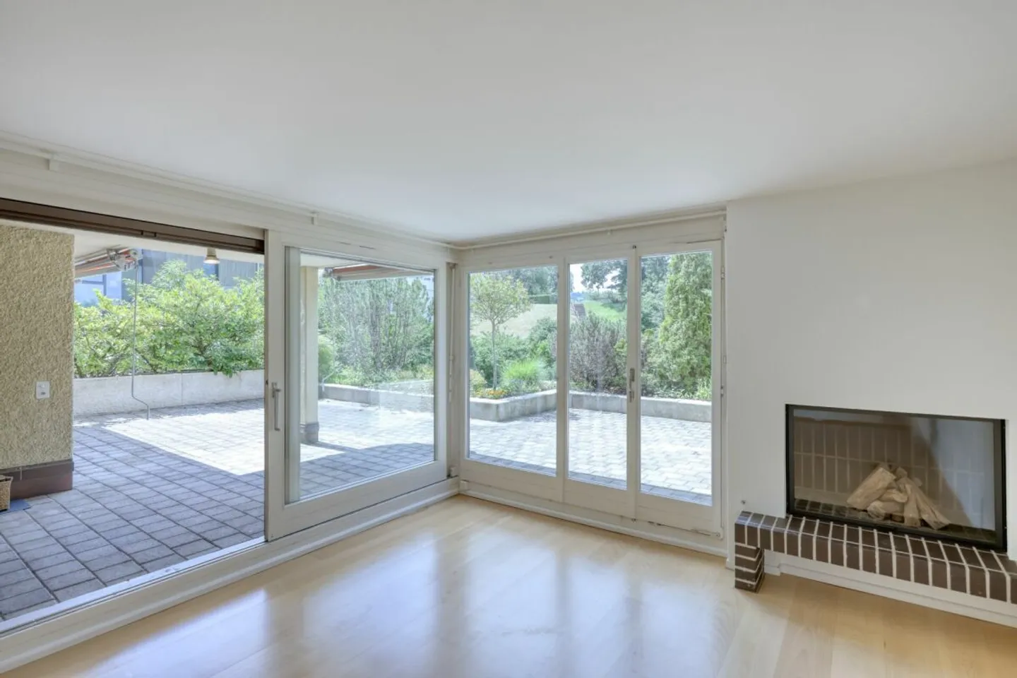 4.5-Room Terrace House in Green with Renovation Potential - Photo 4 of 17