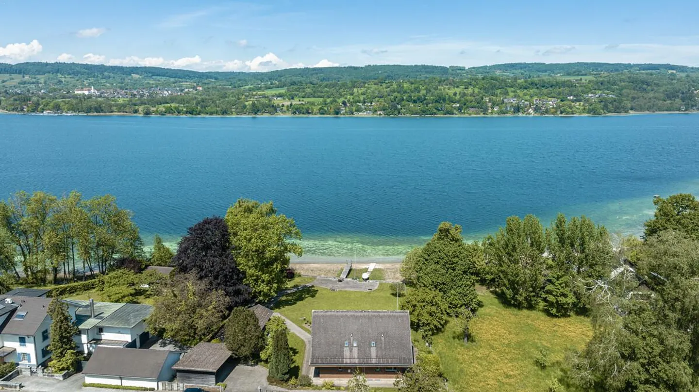 Exclusive lakeside property in Mammern with direct lake access - Photo 1 of 6