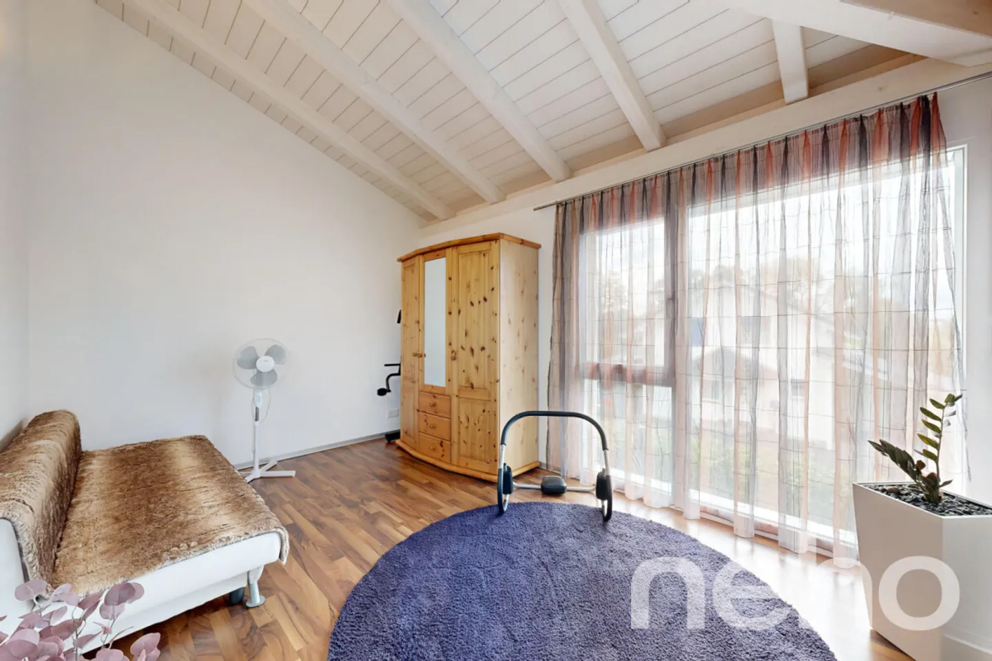 Casa moderna e luminosa con piscina, ambiente tranquillo garantito - Foto 10 di 13
