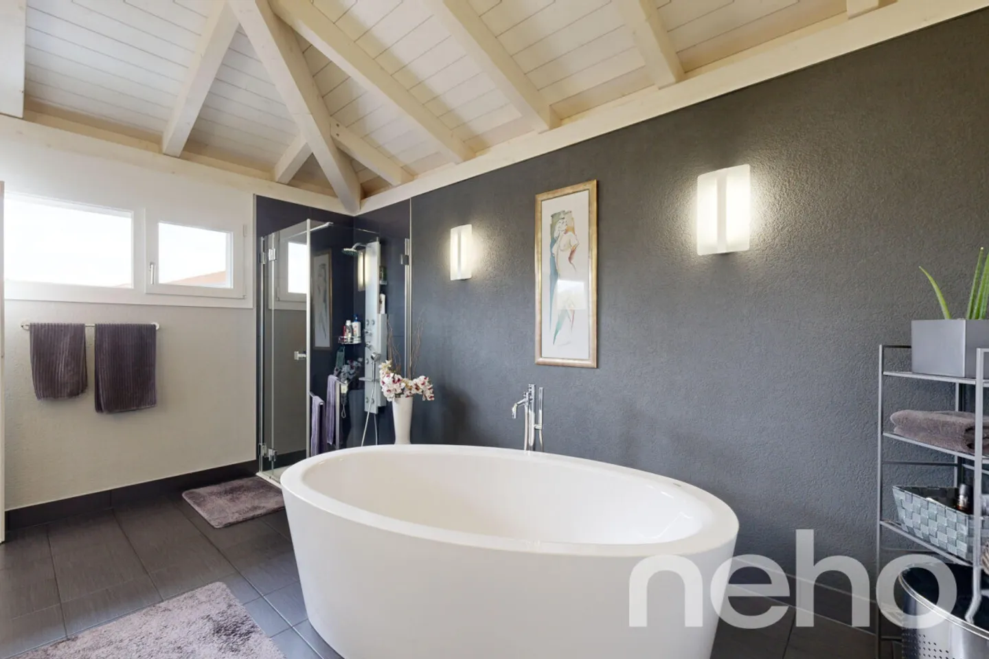 Casa moderna e luminosa con piscina, ambiente tranquillo garantito - Foto 11 di 13