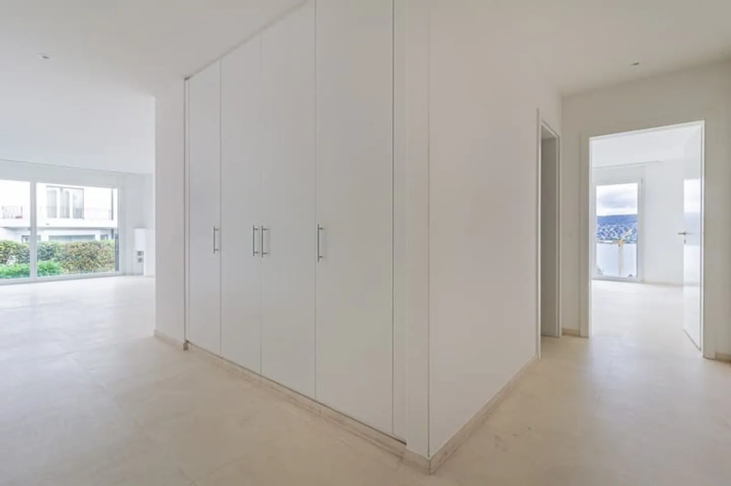 Apartment for rent - Photo 5 of 9