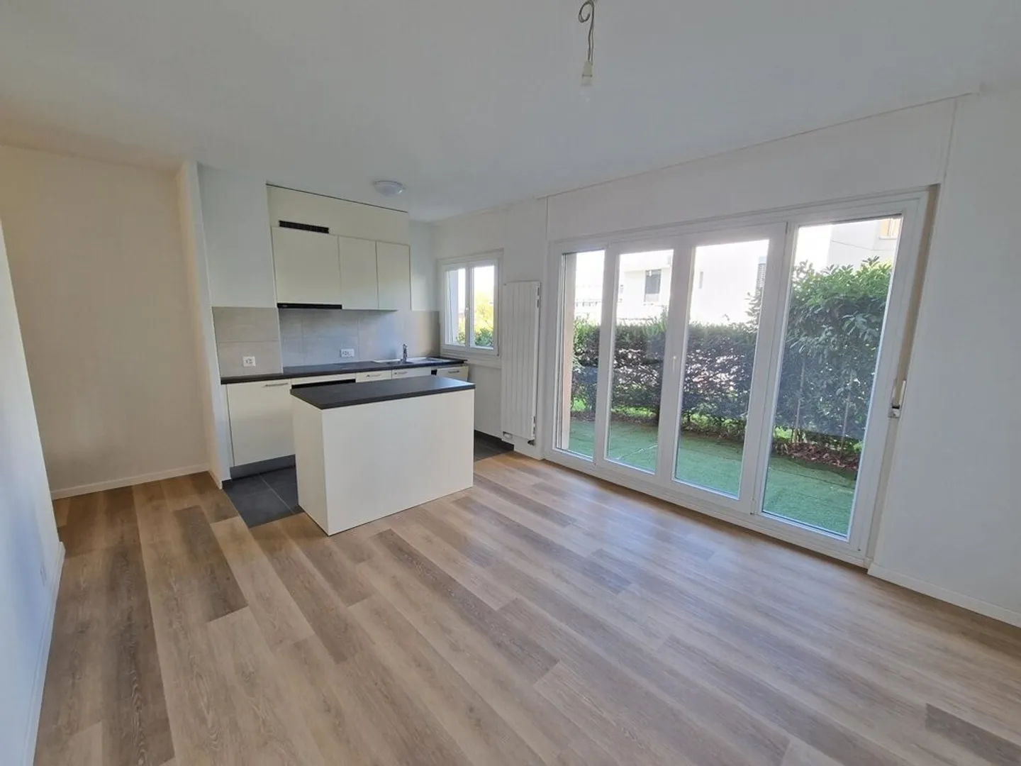 Erdgeschosswohnung in der Nähe von Malley - Foto 1 von 9