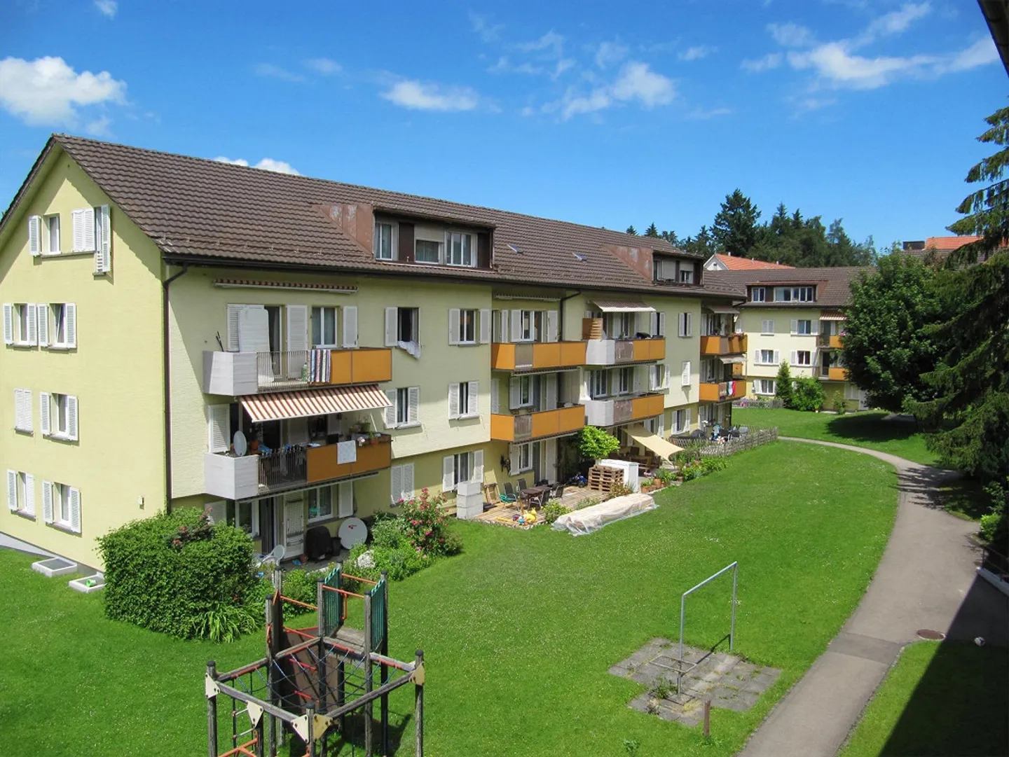 Kurz entschlossen? Preiswerte 4-Zimmerwohnung im Westen der Stadt - Foto 9 von 9