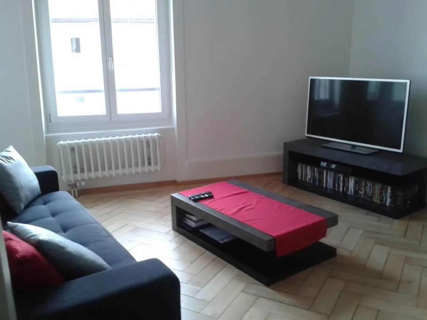 Charmante appartement 2 pièces - Photo 1 sur 6